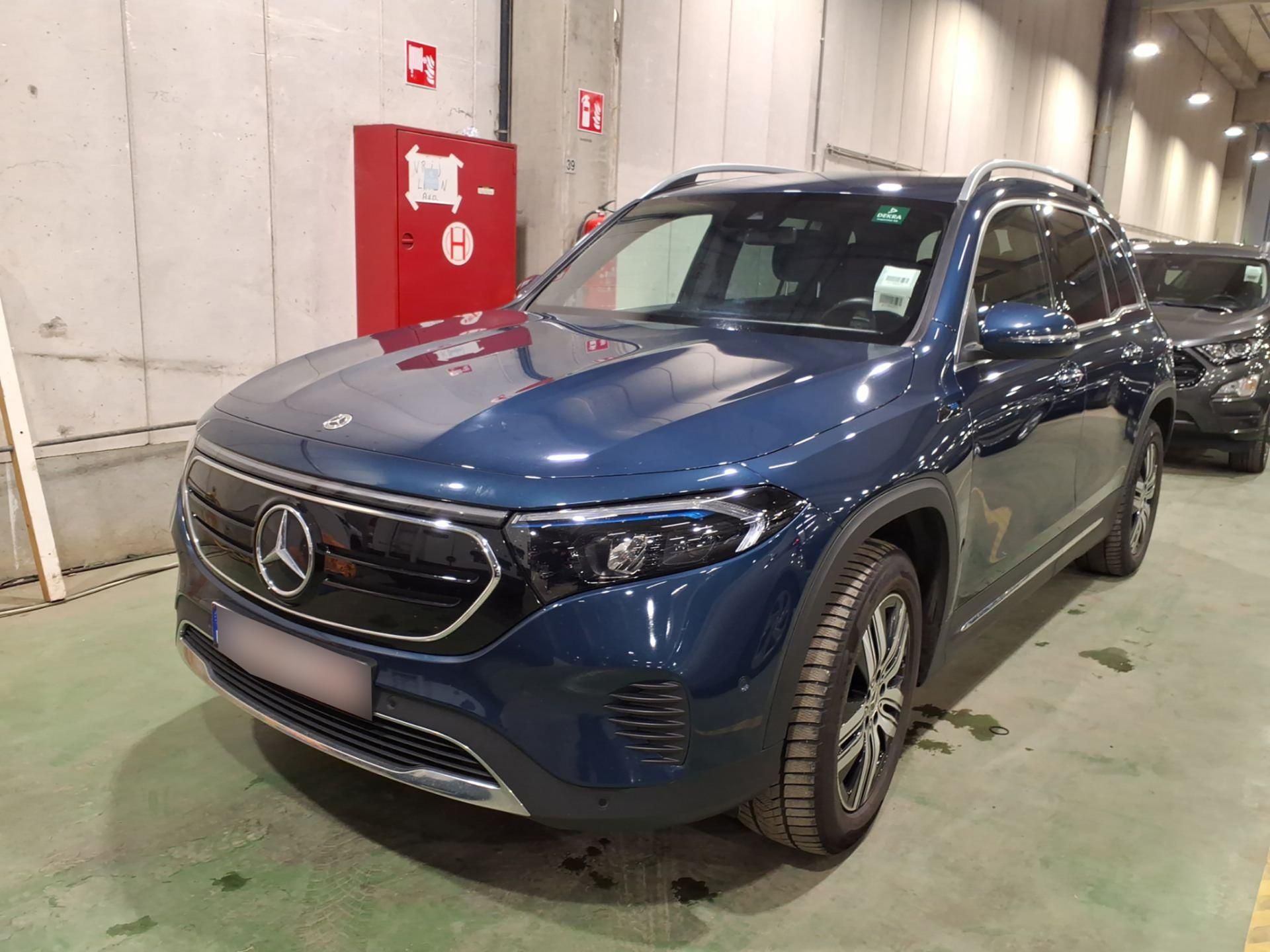 Mercedes-Benz EQB, 300 Luxury 4×4 - fotka 2