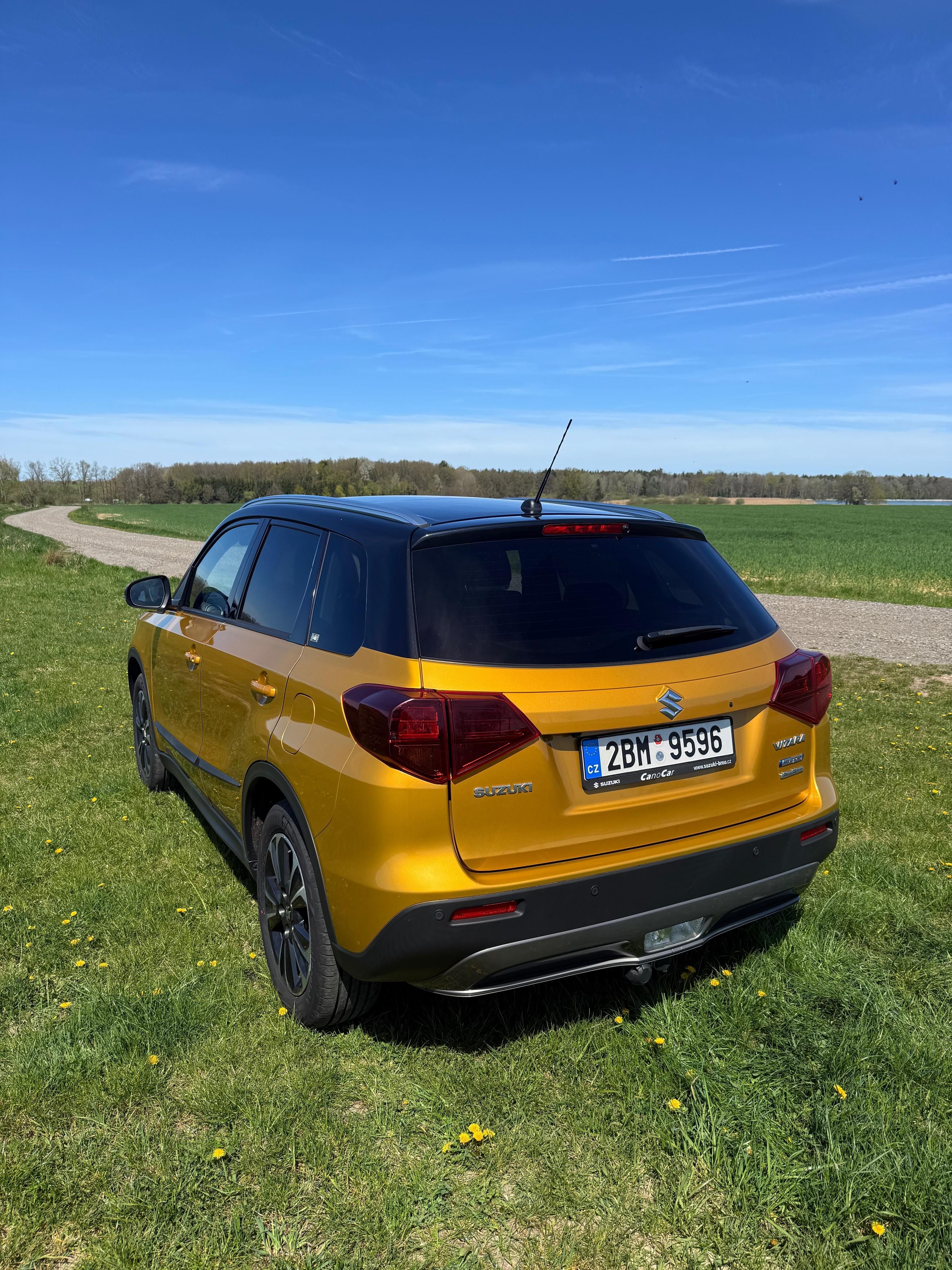 Suzuki Vitara, Suzuki Vitara 4x4 automat exc - fotka 3
