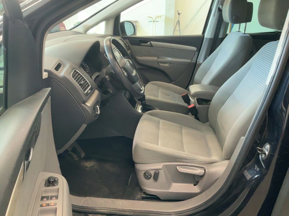 Seat Alhambra, 2.0 Tdi DSG 103KW 7-MÍST TOP - fotka 5