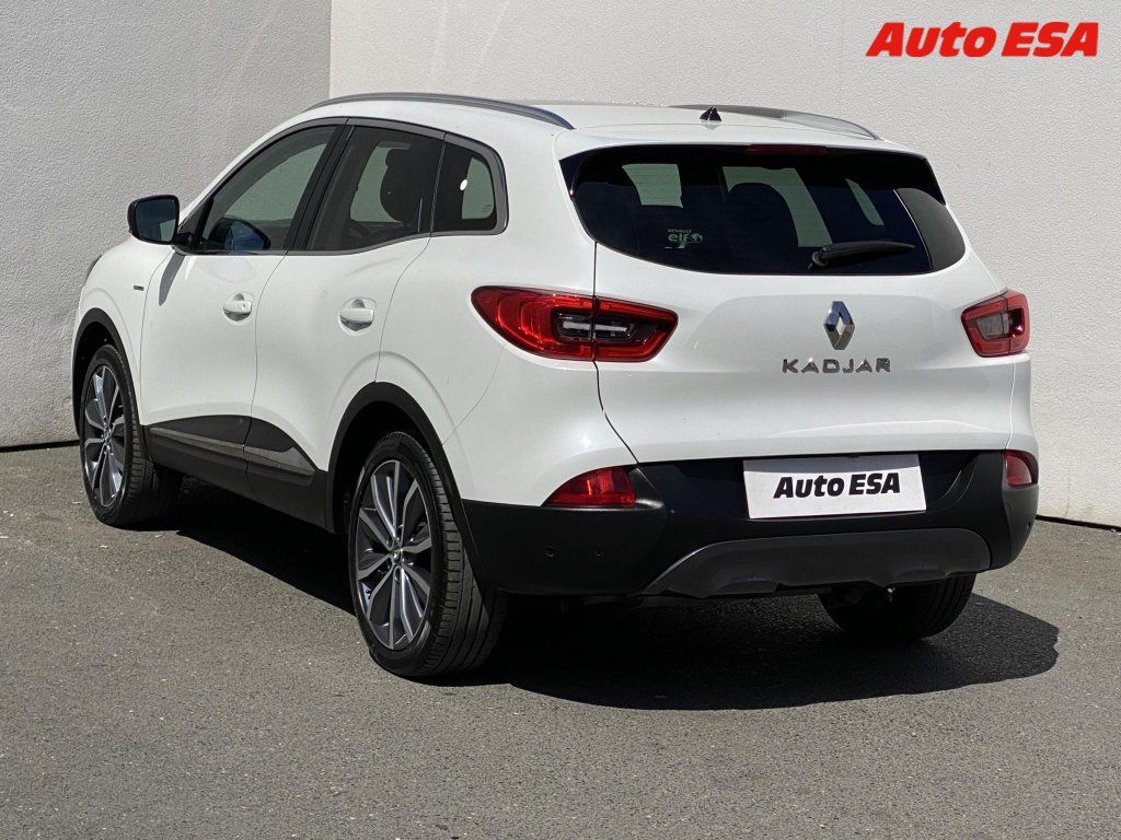 Renault Kadjar, 1.2 TCe,navi,pano,+kola - fotka 6