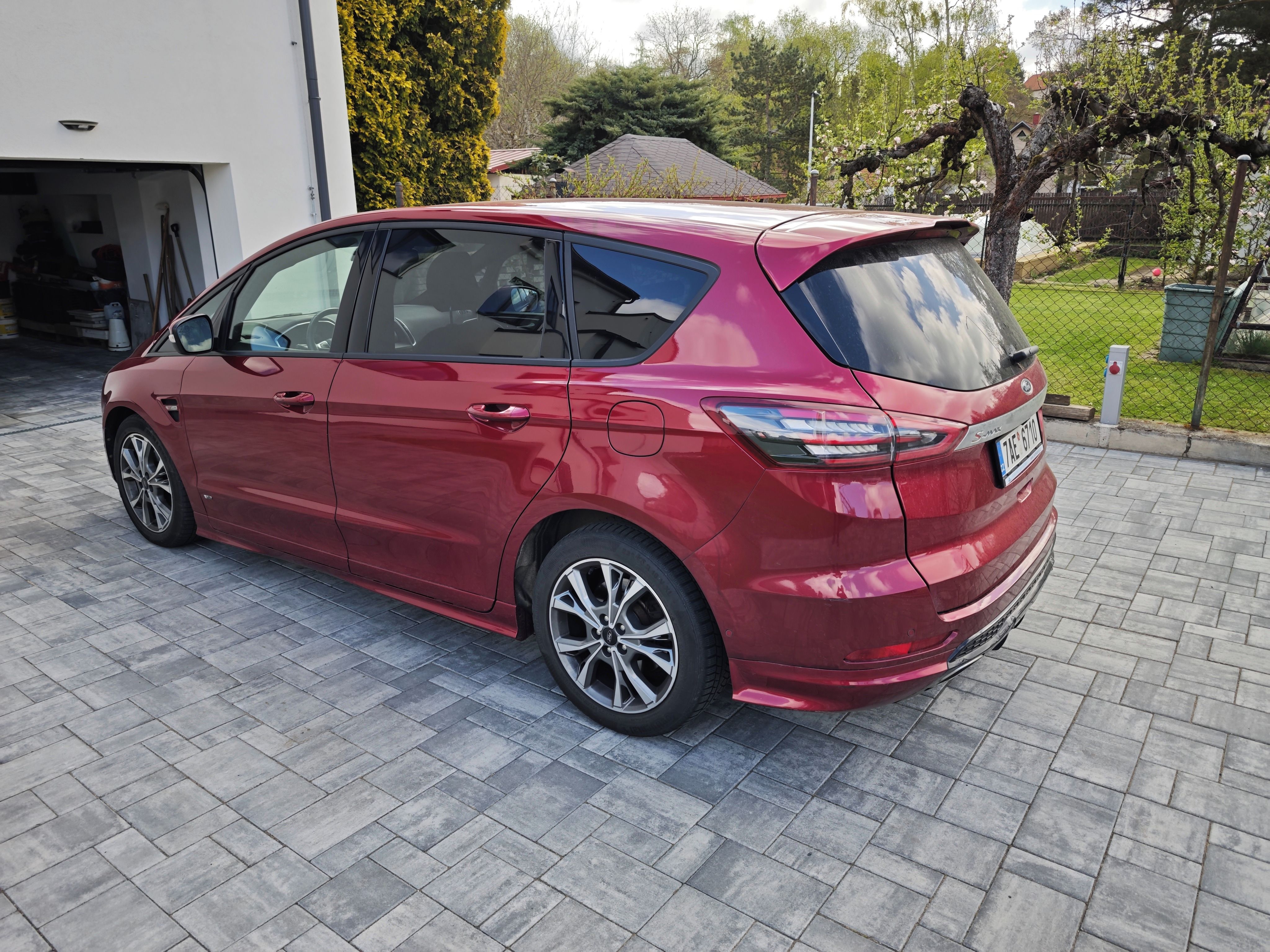 Ford S-MAX, ST-line, 4x4, automat, ČR, DPH - fotka 2