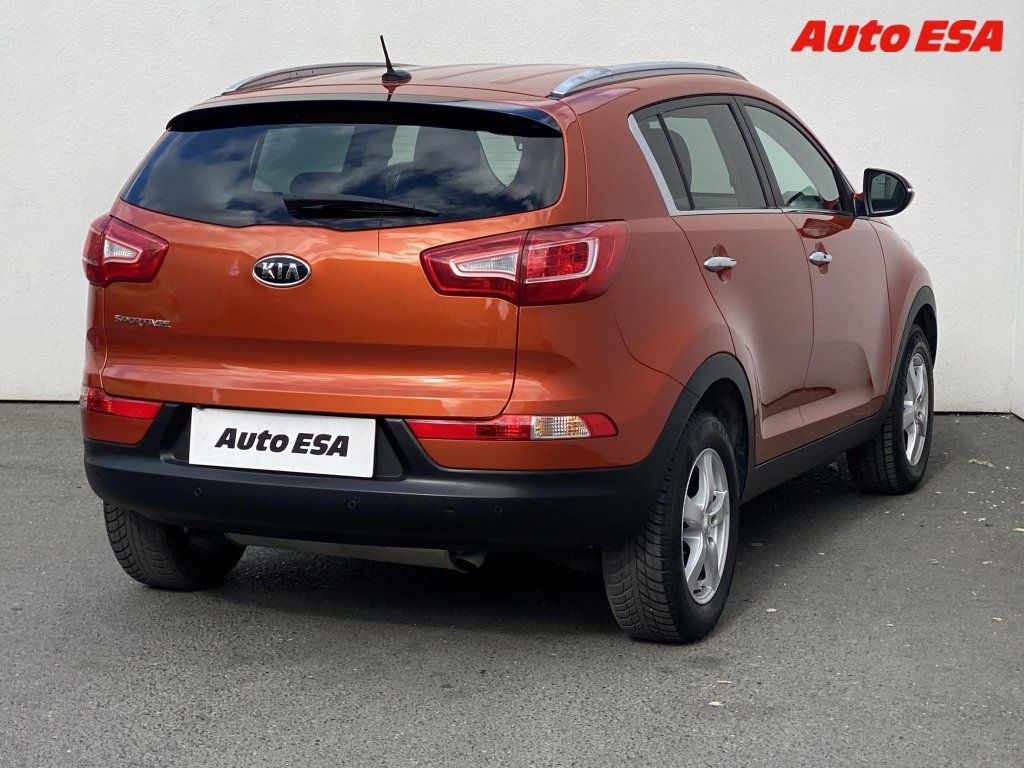 Kia Sportage, 2.0,Spirit,AT - fotka 4