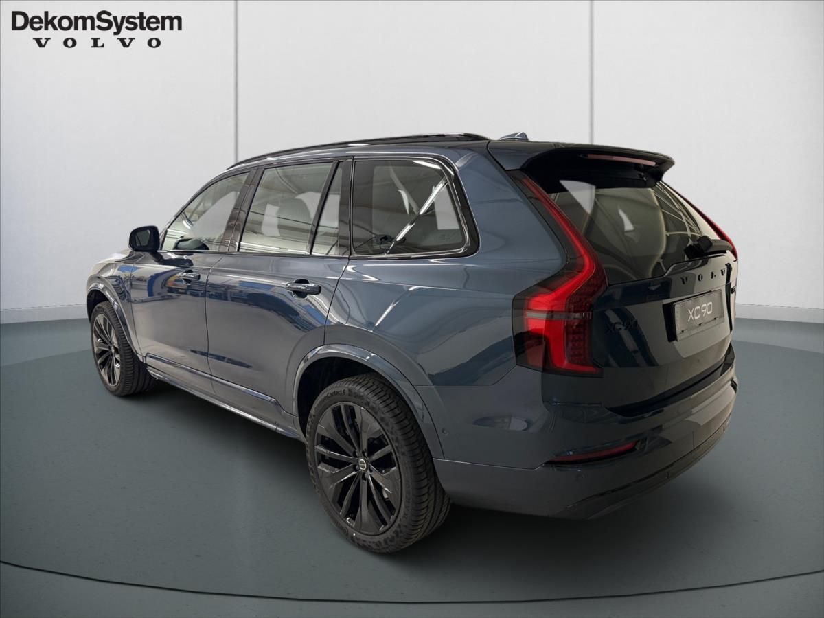 Volvo XC90, 2,0  B5 Black Edition - fotka 4