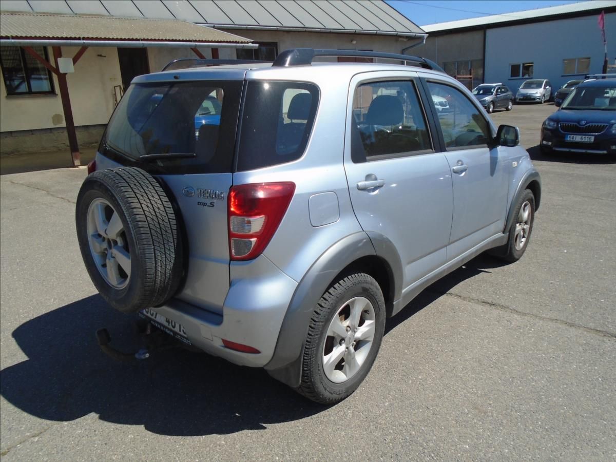 Daihatsu Terios, 1,5 4X4 - fotka 4