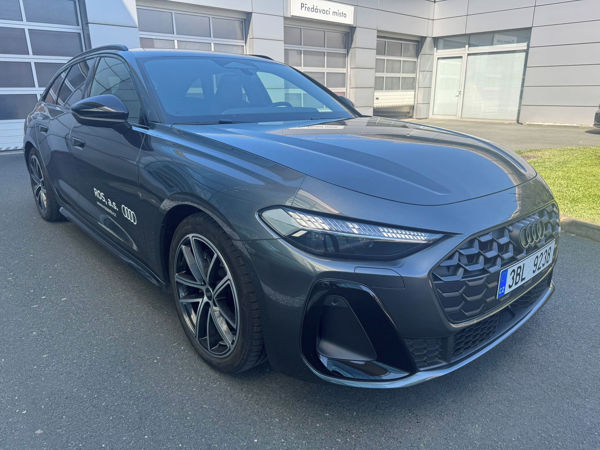 Audi A5, S-line TDI quattro 150kW - fotka 6