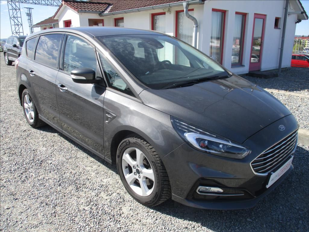 Ford S-MAX, 2,0 TDCi, NAVI,serviska,tažné,