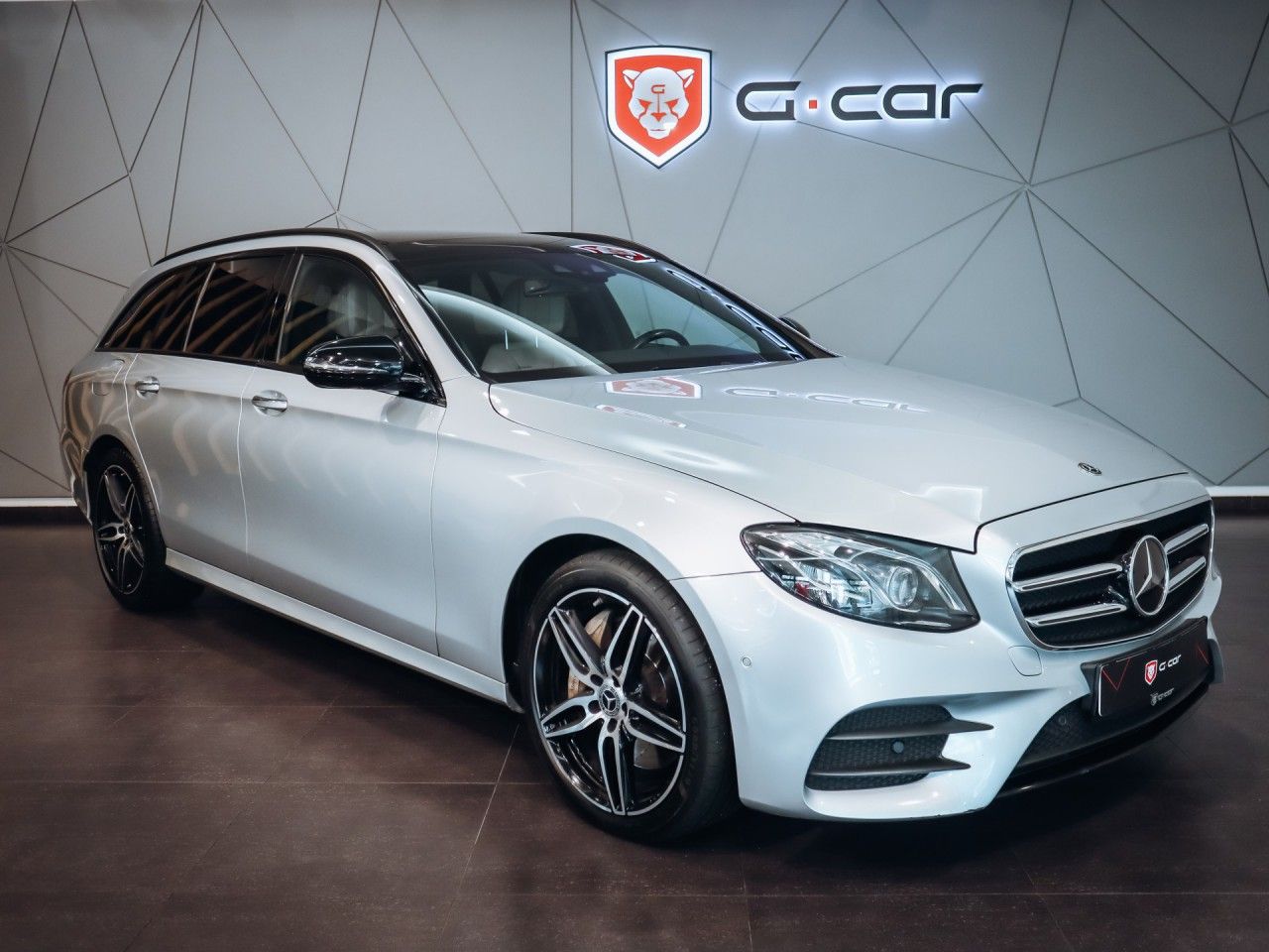 Mercedes-Benz Třídy E, E 400d 4MATIC AMG - TOP - fotka 2