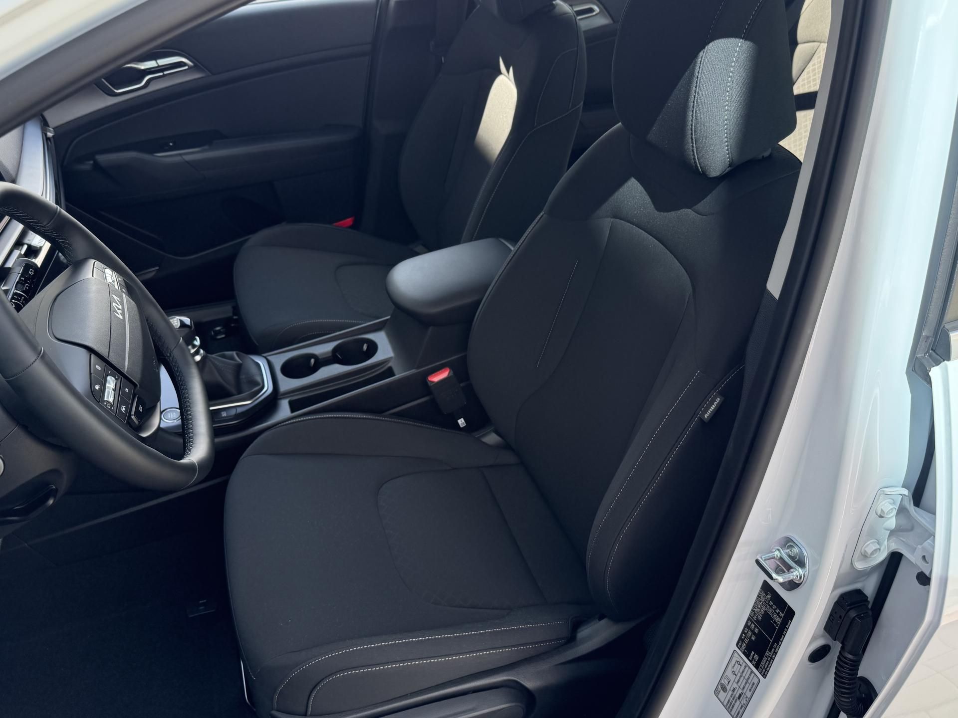 Kia Sportage, NQ5 1,6 T-GDi 4x2 COMFORT - fotka 4
