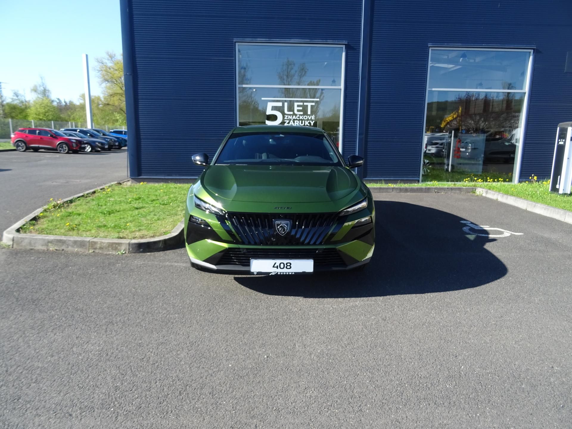 Peugeot 408, GT Plug-in HYBRID 240 e-DCS7 - fotka 5