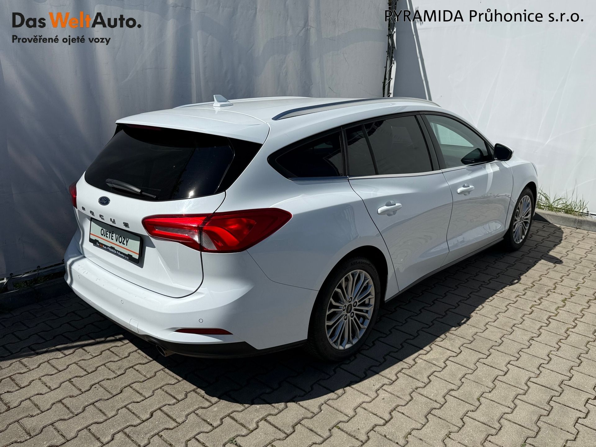 Ford Focus, 2.0 EcoBlue 110 kW Titanium Po - fotka 2