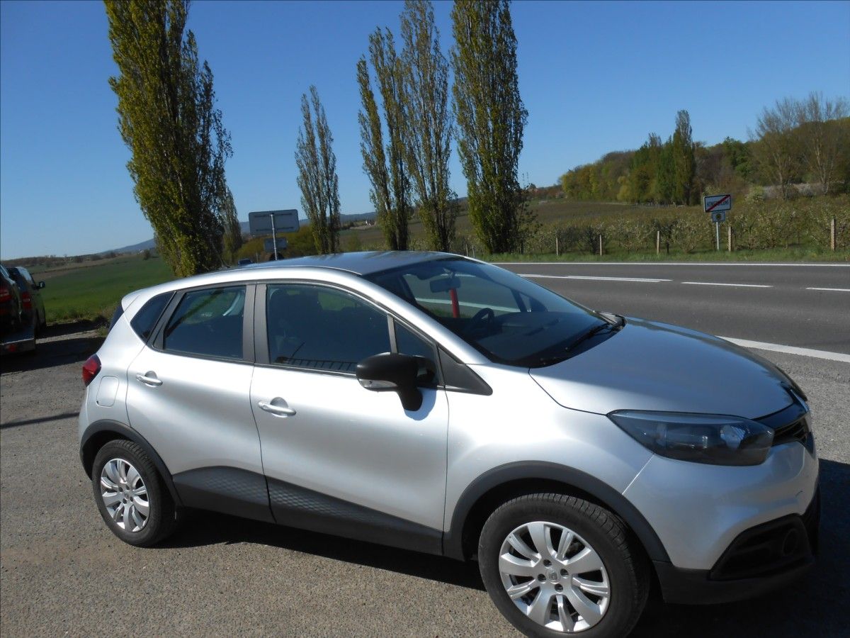 Renault Captur, 0,9 TCe 66 kW Historie - fotka 5
