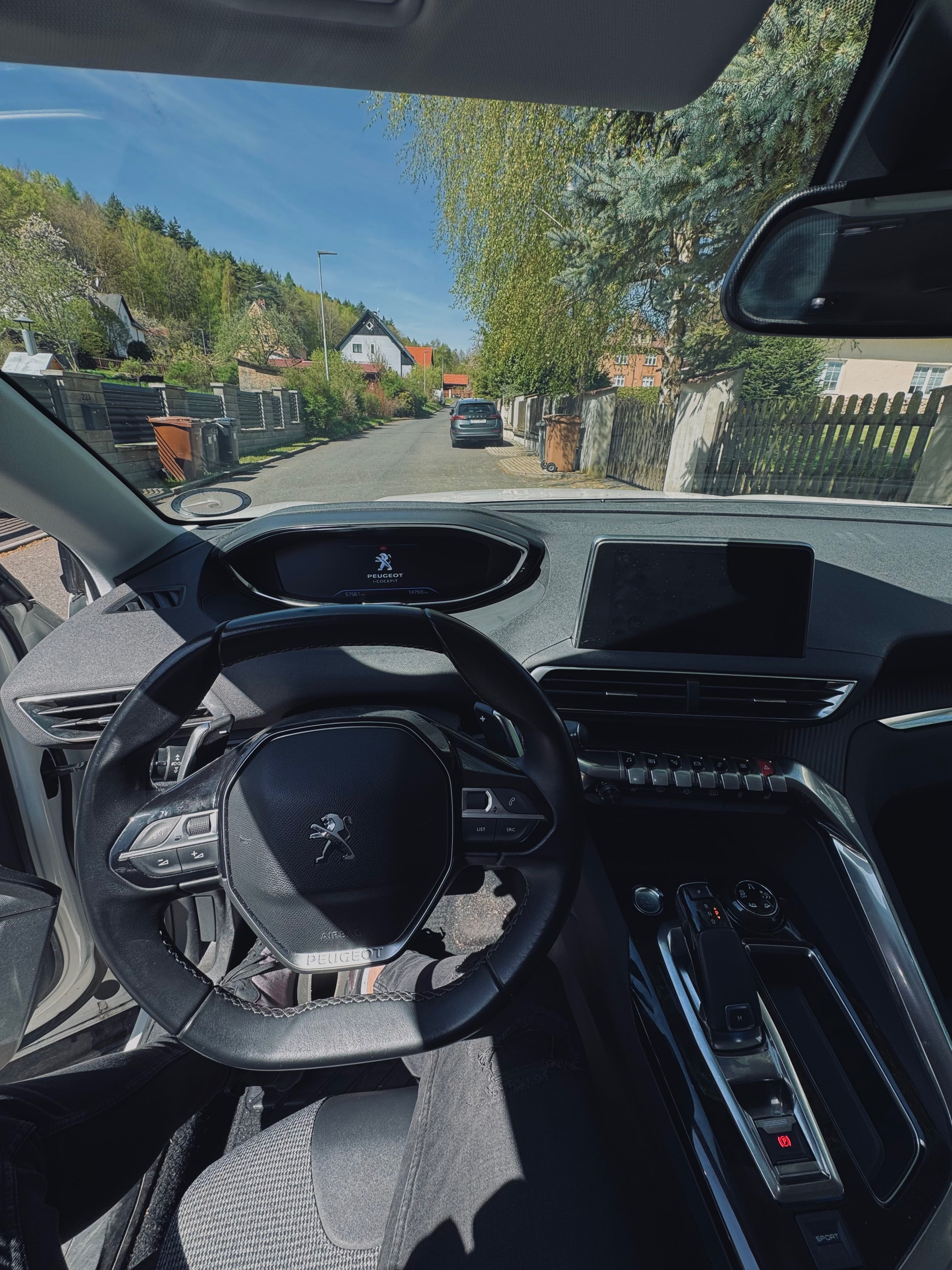 Peugeot 5008, 1.5 BlueHdi - fotka 6