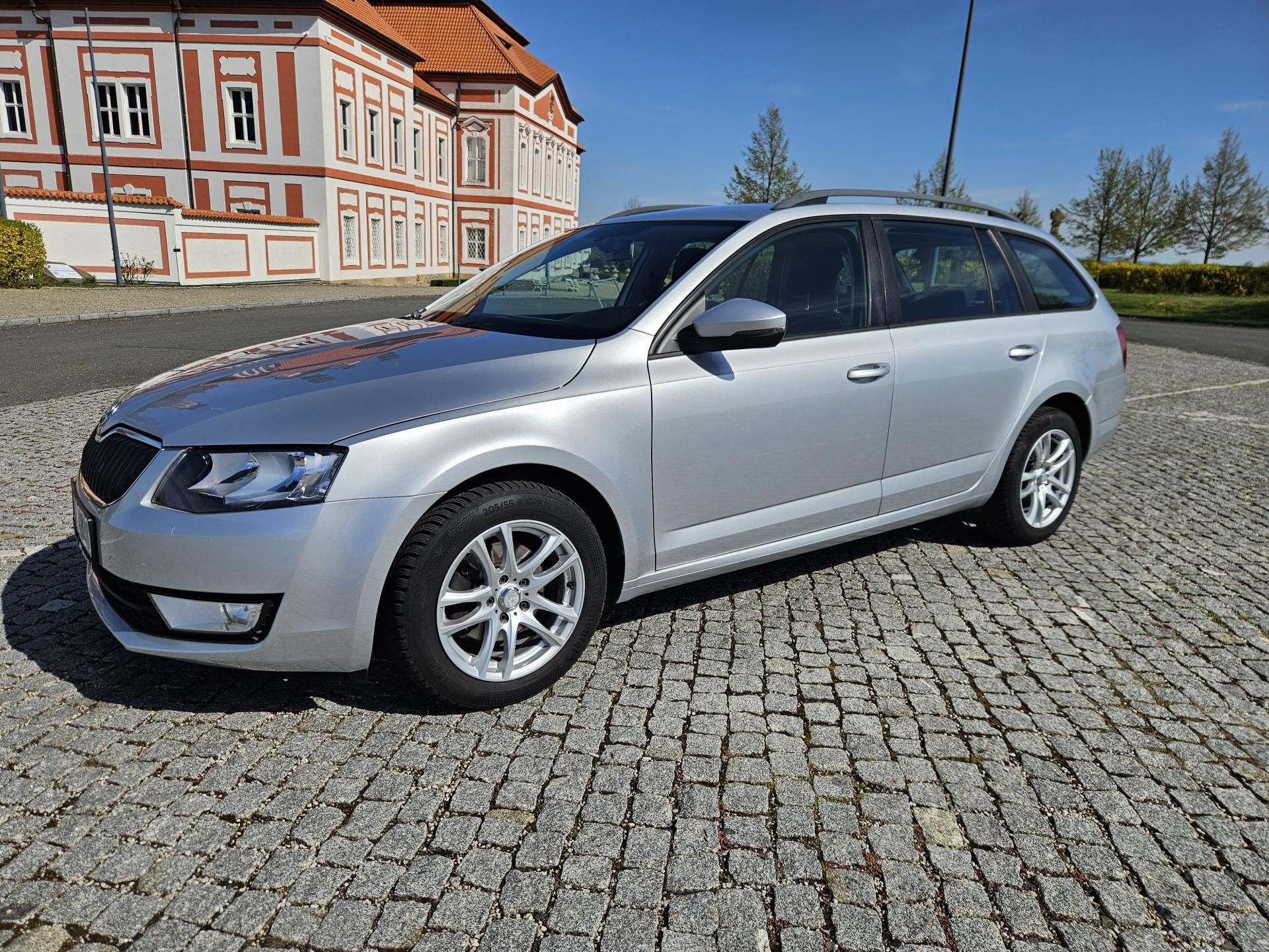 Škoda Octavia, 2L 110kw, DPH,  SPLÁTKY