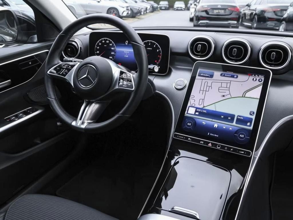 Mercedes-Benz Třídy C, 180 T Avantgarde*Kamera* - fotka 5