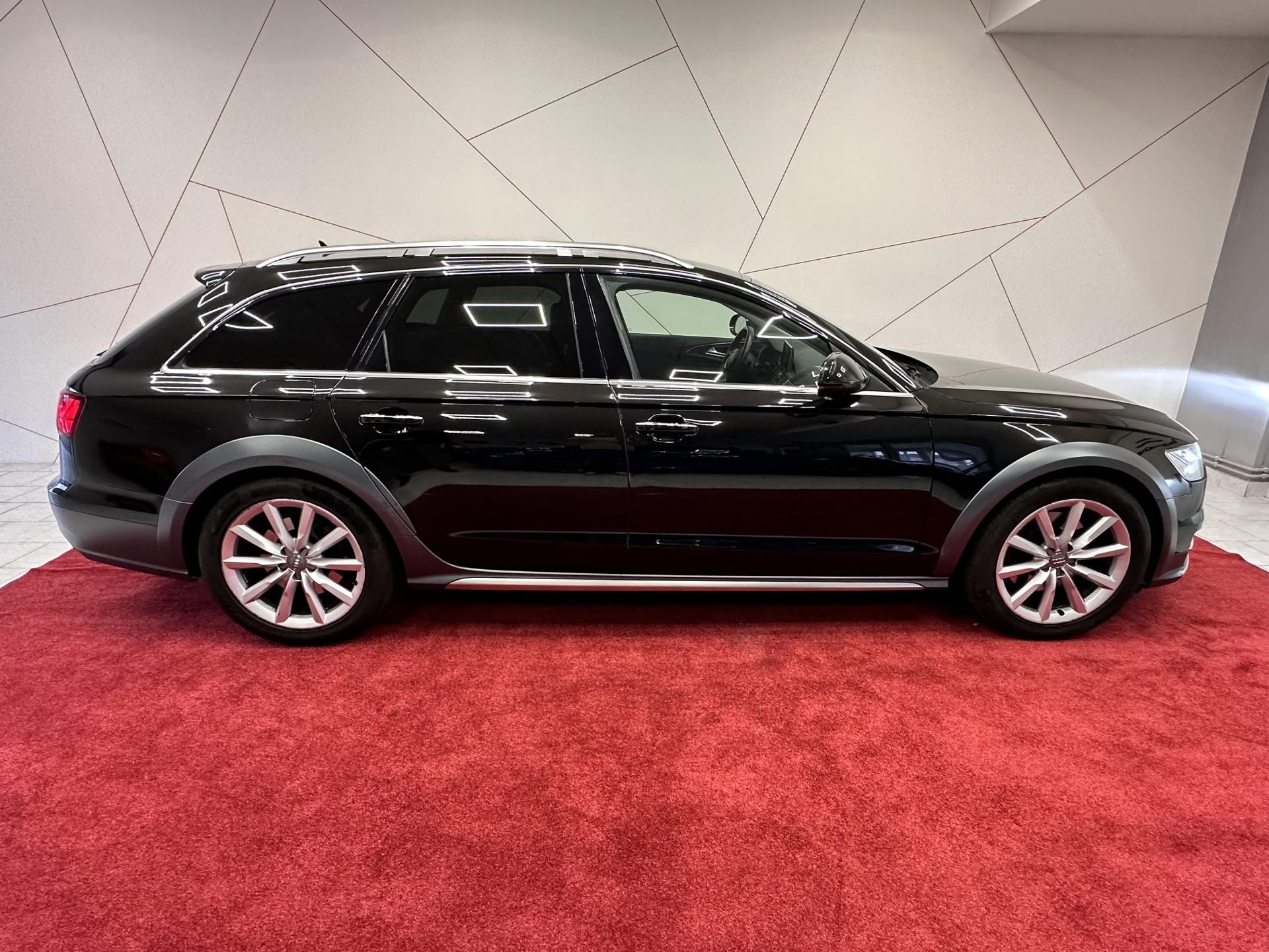 Audi A6 allroad, 3.0TDI QUATTRO*KEYLESS*CZ - fotka 5