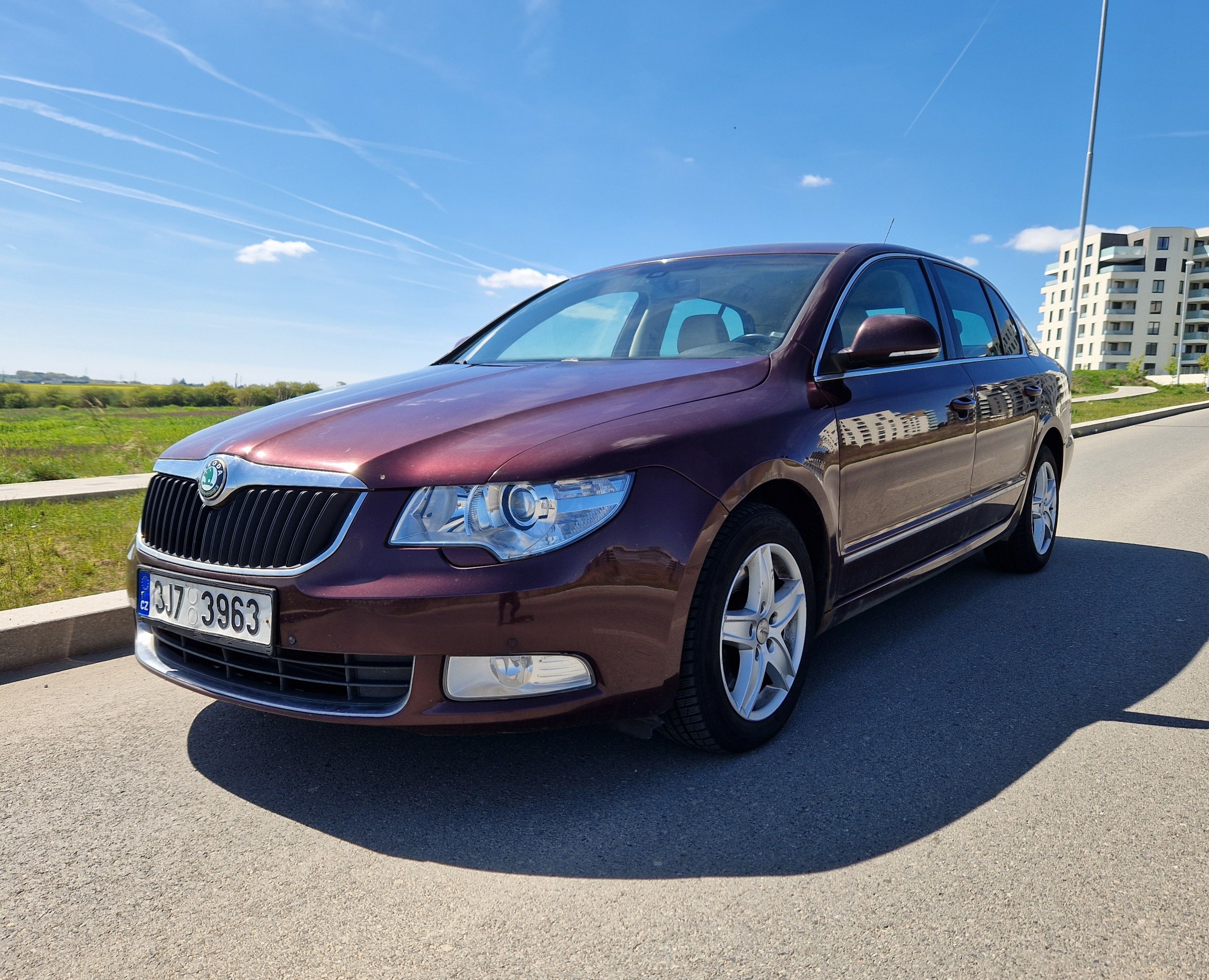 Škoda Superb, 2.0 TDI, DSG, kůže, STK 4/2027