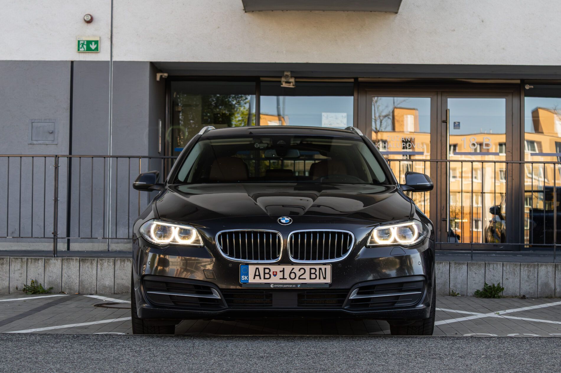 BMW, rad 5 Touring - fotka 3