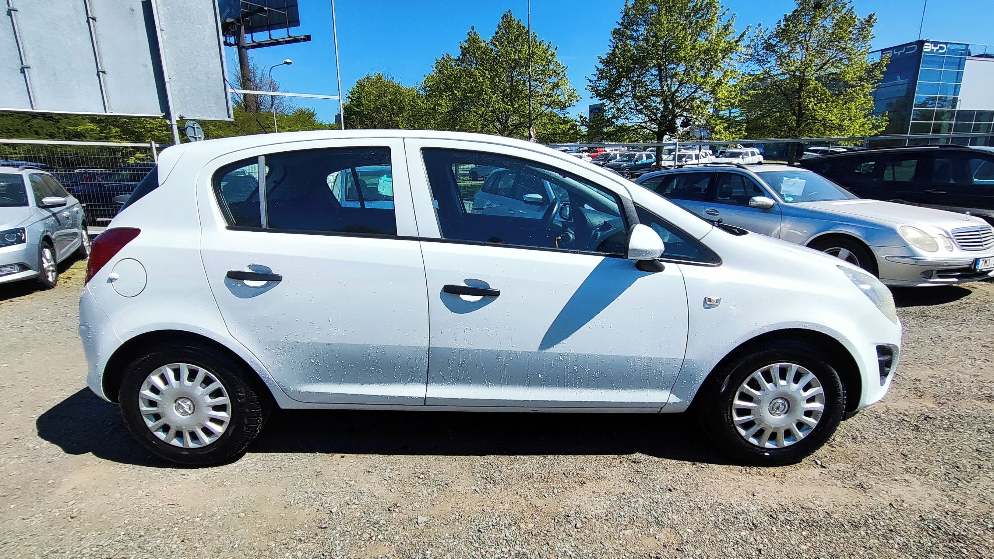 Opel Corsa, 1.2i  klimatizace  ČR - fotka 6
