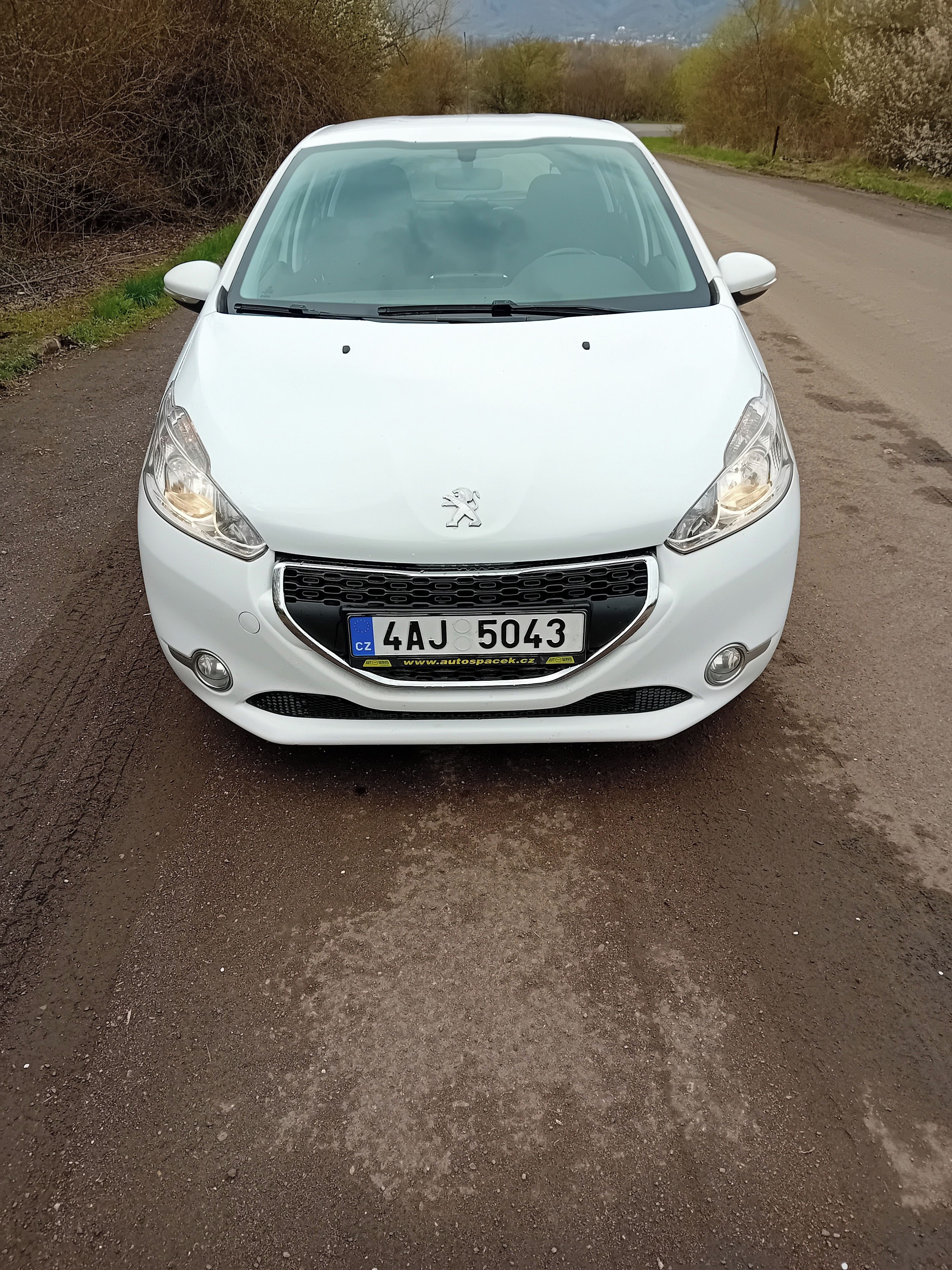 Peugeot 208, 1.4 HDi r.v.2014