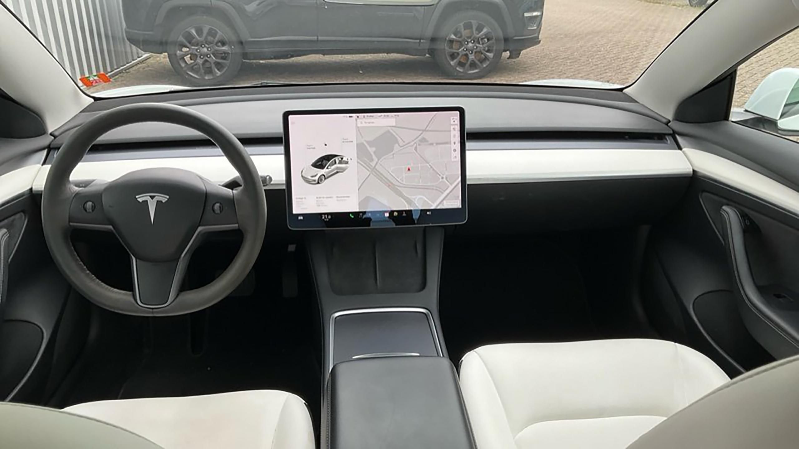 Tesla Model 3, Range Plus LFP - fotka 5