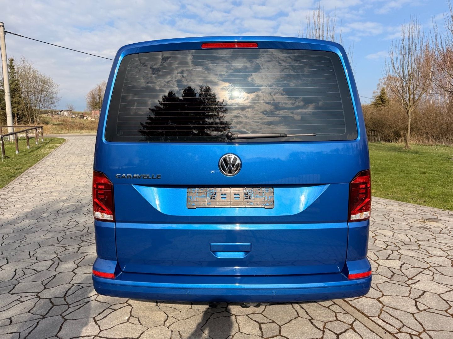 Volkswagen Caravelle, 2.0TDI 110kW DSG /2023, 7mist/ - fotka 3