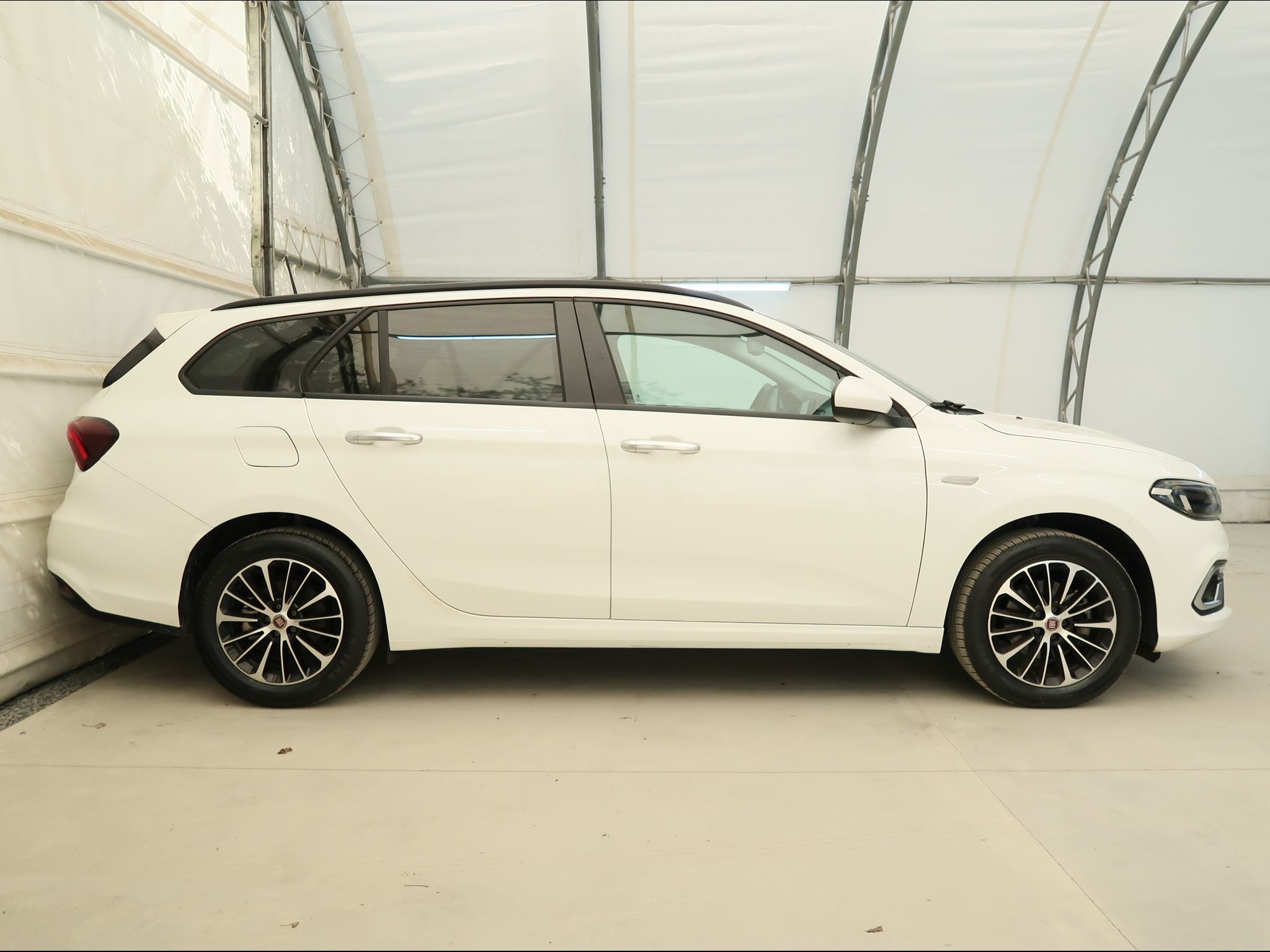 Fiat Tipo, 1.6MultiJet,96kW,SW,MAN6 - fotka 5