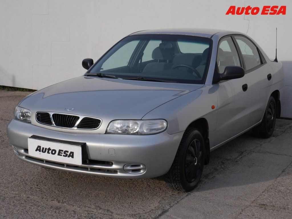 Daewoo Nubira, 1.6 - fotka 3