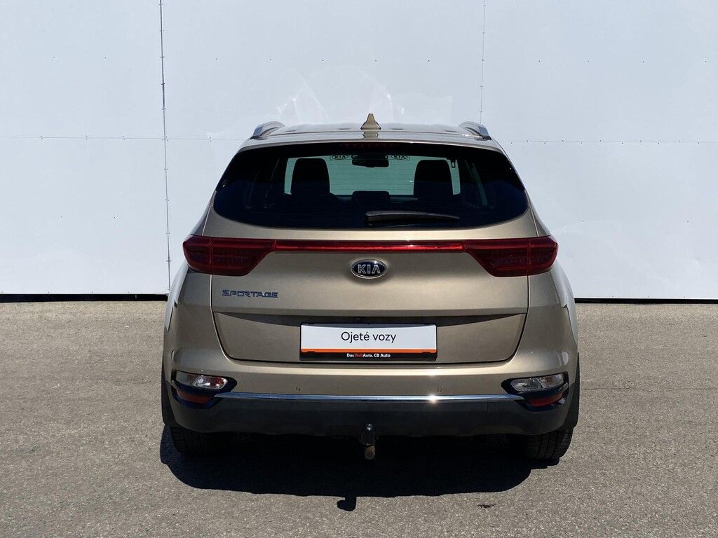 Kia Sportage, 1,6 T-GDi 130 kW 4x4 DCT - fotka 6