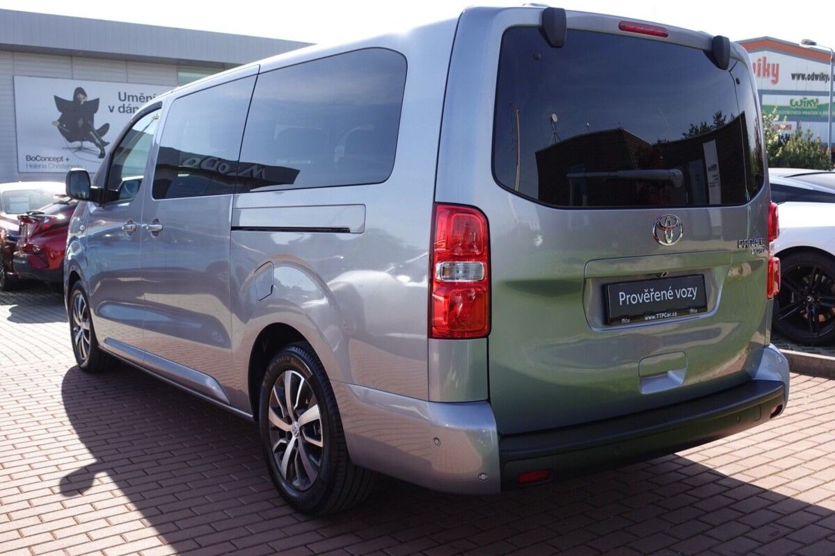 Toyota Proace Verso, 2.0 Diesel 177 - 8 AT Family 8 - fotka 6