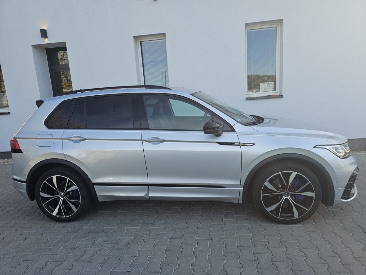 Volkswagen Tiguan, 2,0 TSi BT235KW D7 R DPH NAVI - fotka 5