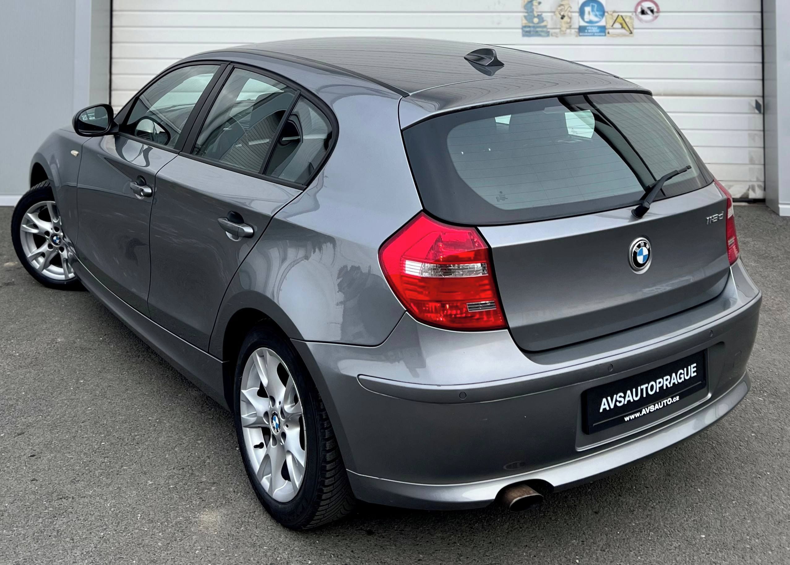 BMW Řada 1, (E87) LCI  SPORTOVNÍ HATCHBACK - fotka 6