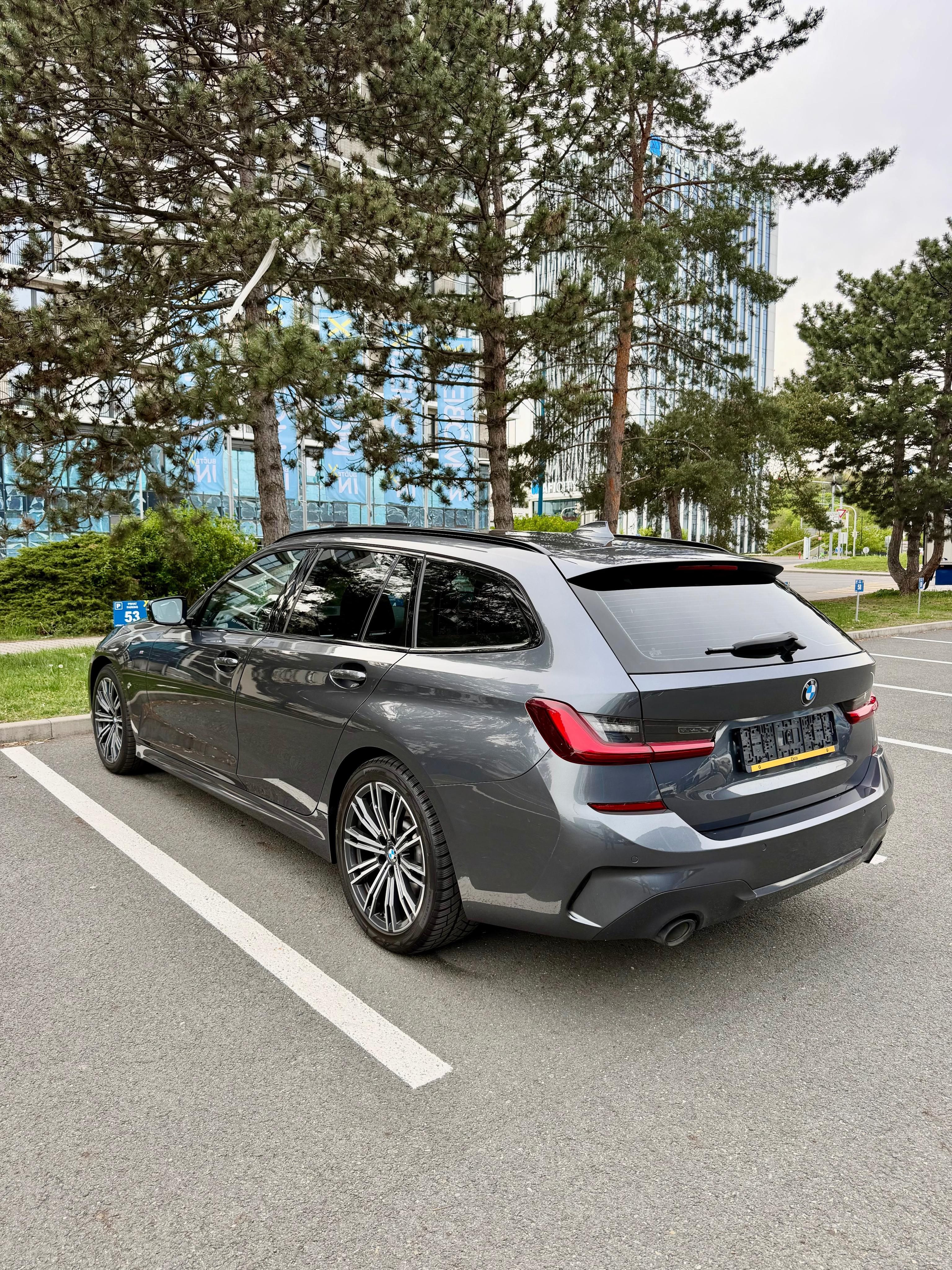 BMW Řada 3, 330d/210kw,xDrive,M-Sport,DPH - fotka 3