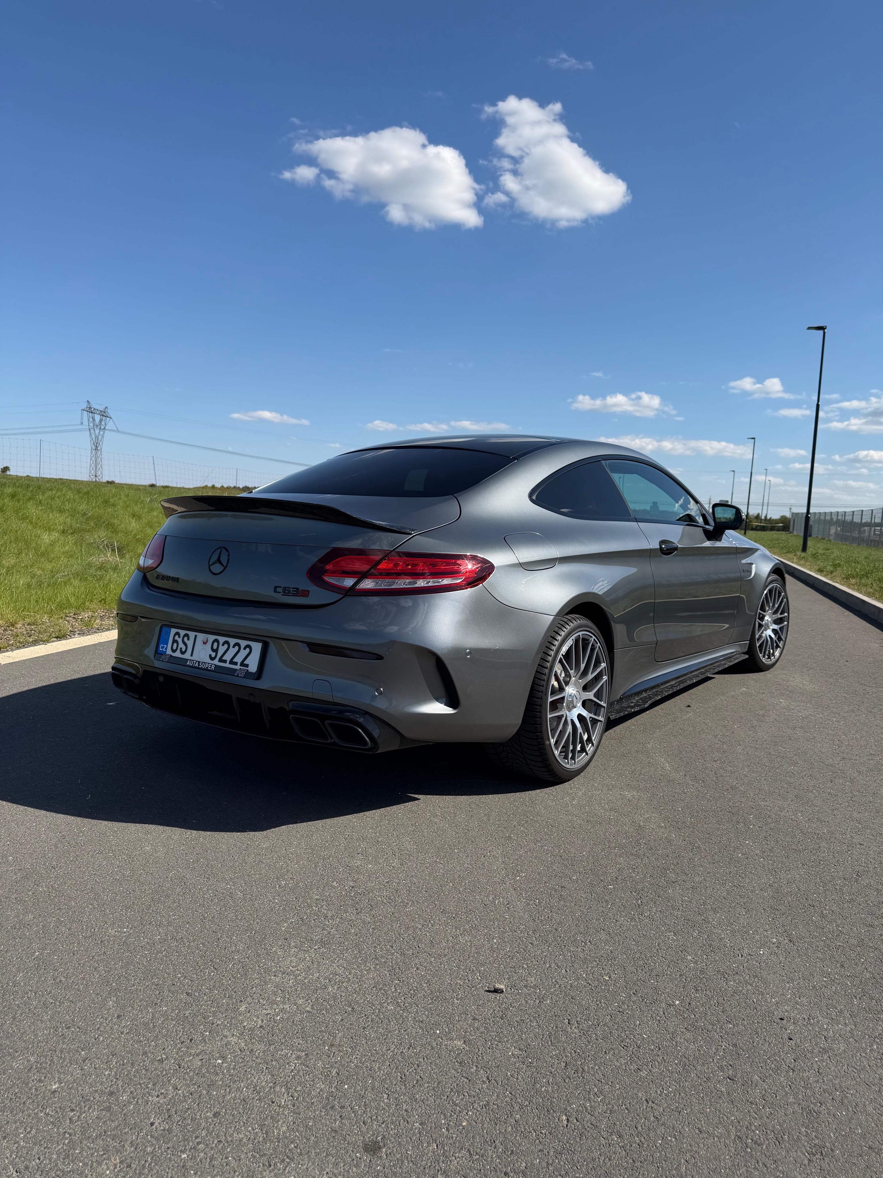 Mercedes-Benz Třídy C, Mercedes AMG C63S Coupe - fotka 3