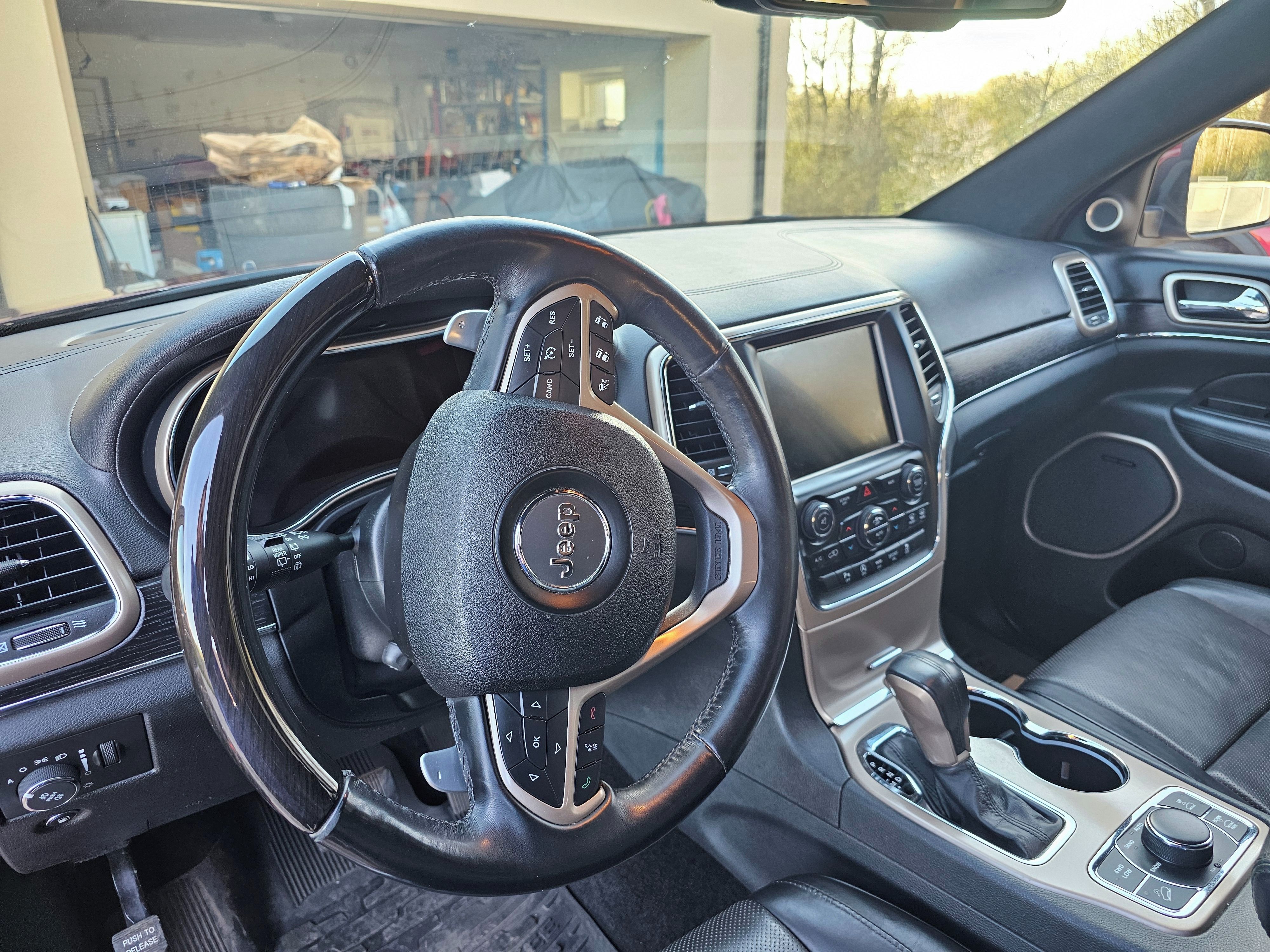Jeep Grand Cherokee, Summit 3.0. 1.majitel. - fotka 5