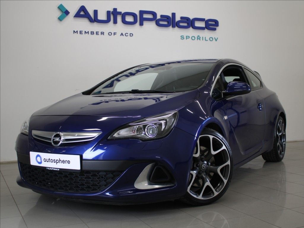 Opel Astra, 2,0 Turbo 280koní OPC Infinity