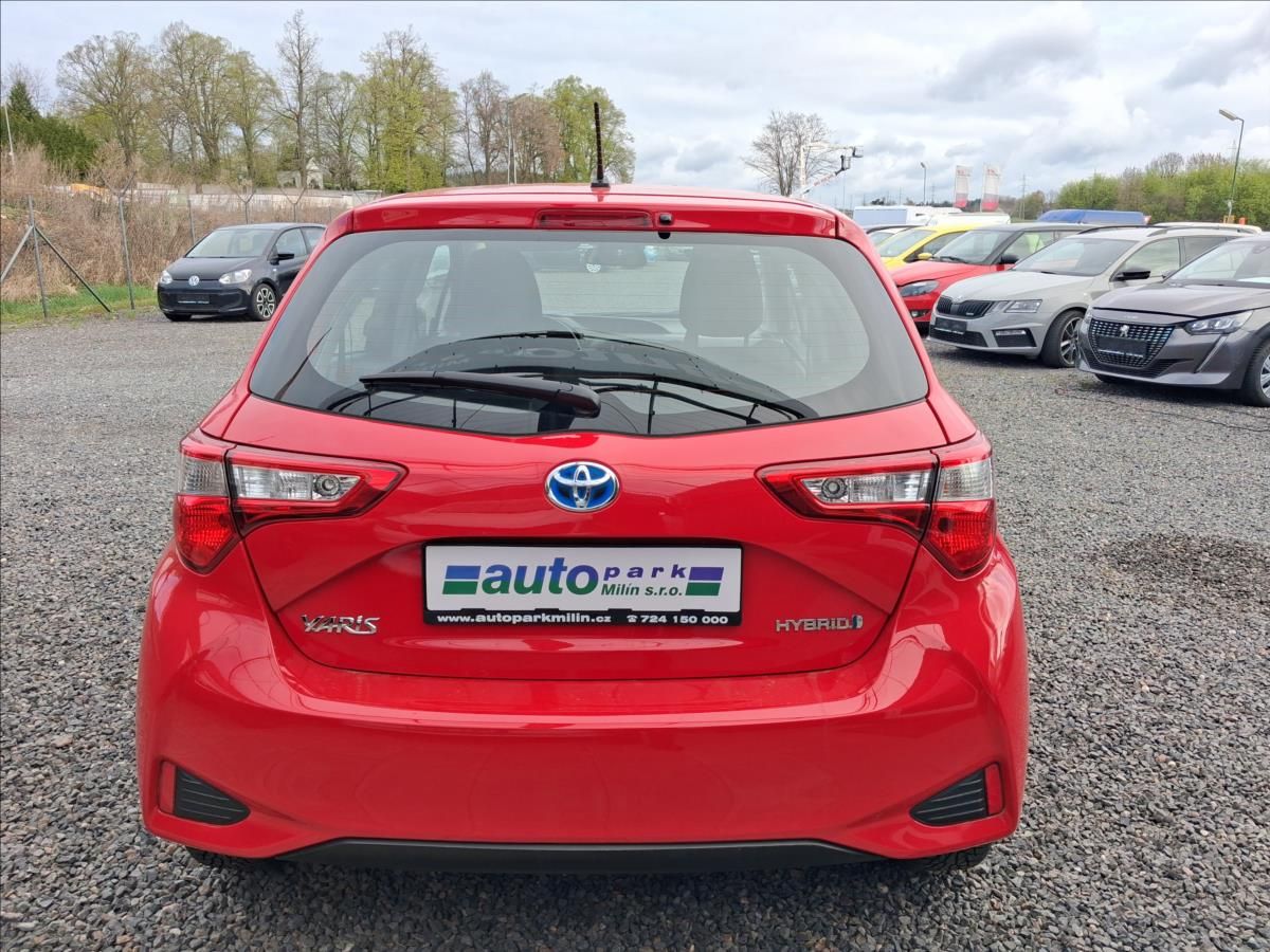 Toyota Yaris, 1,5 Hybrid, ČR - fotka 6