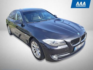 530d xDrive, Automat, Kůže