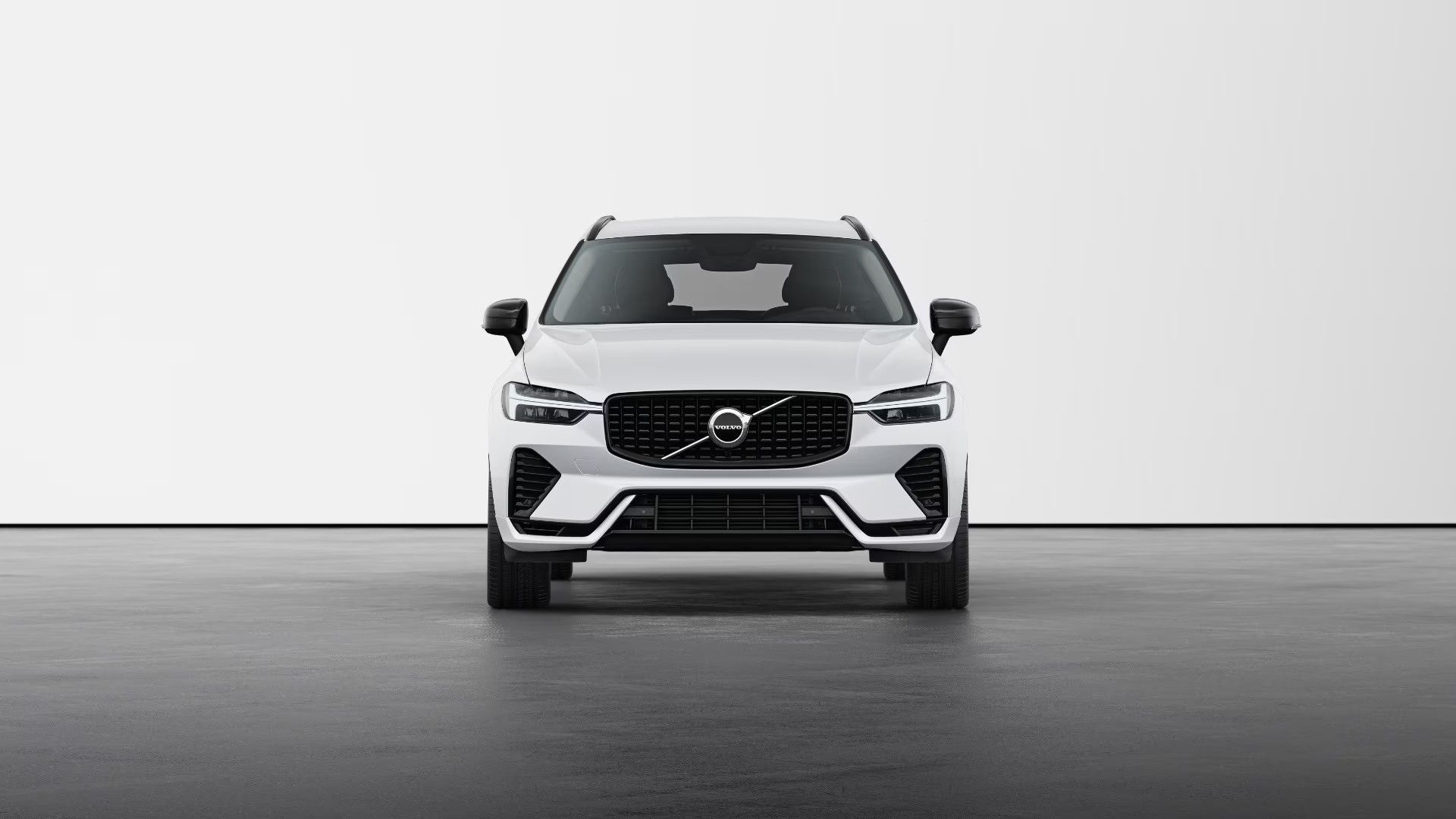 Volvo XC60, B5 2.0L 250+14 HPAT8 AWD CORE - fotka 3