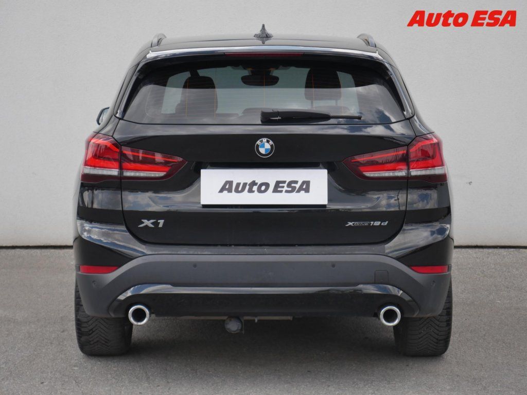 BMW X1, 2.0D 2.0 xDrive18d,ČR,AT - fotka 5