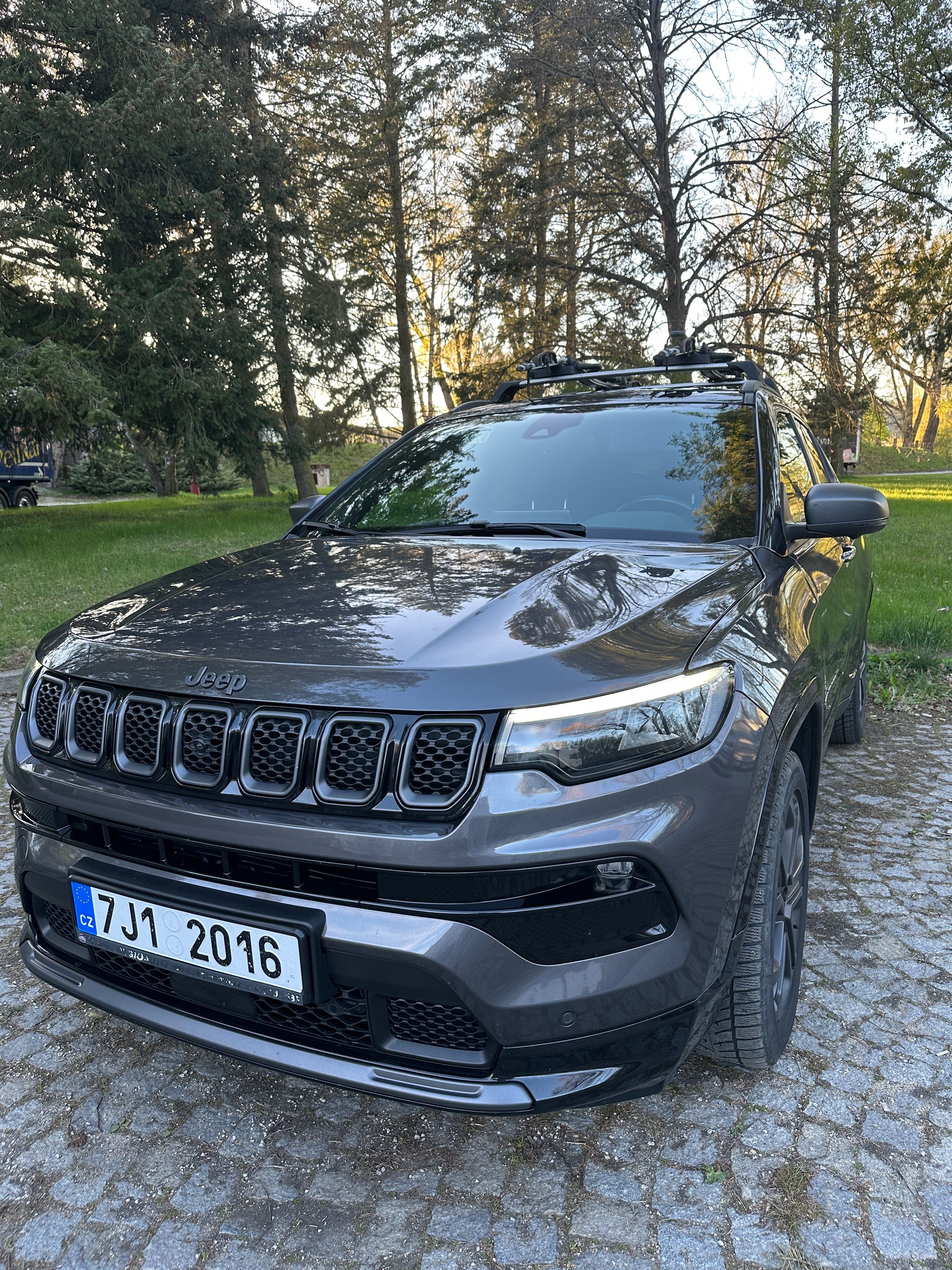Jeep Compass, Lim. edice 80th Anniversary