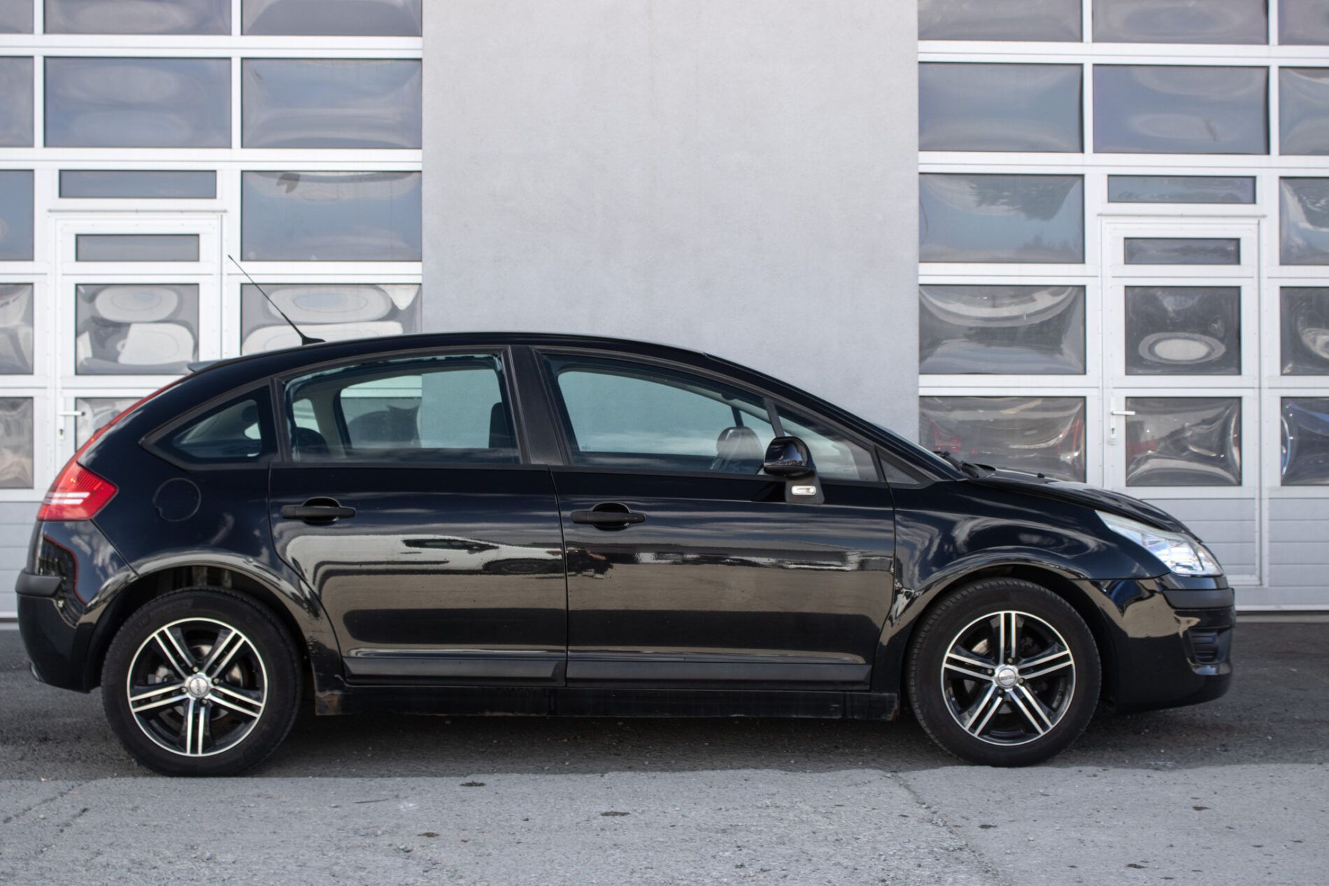 Citroën C4 - fotka 5