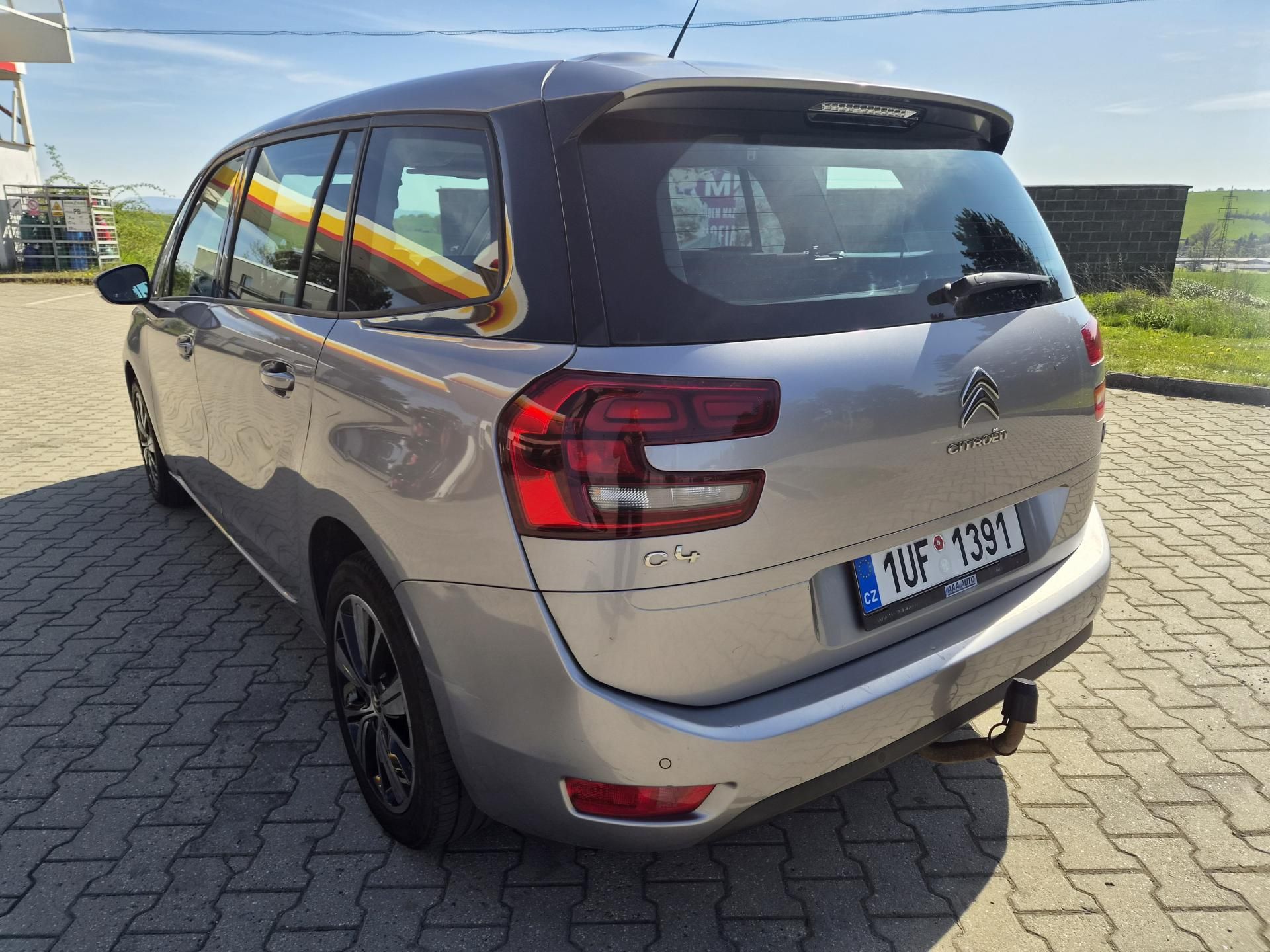 Citroën Grand C4 Picasso, 2,0 HDi - fotka 5