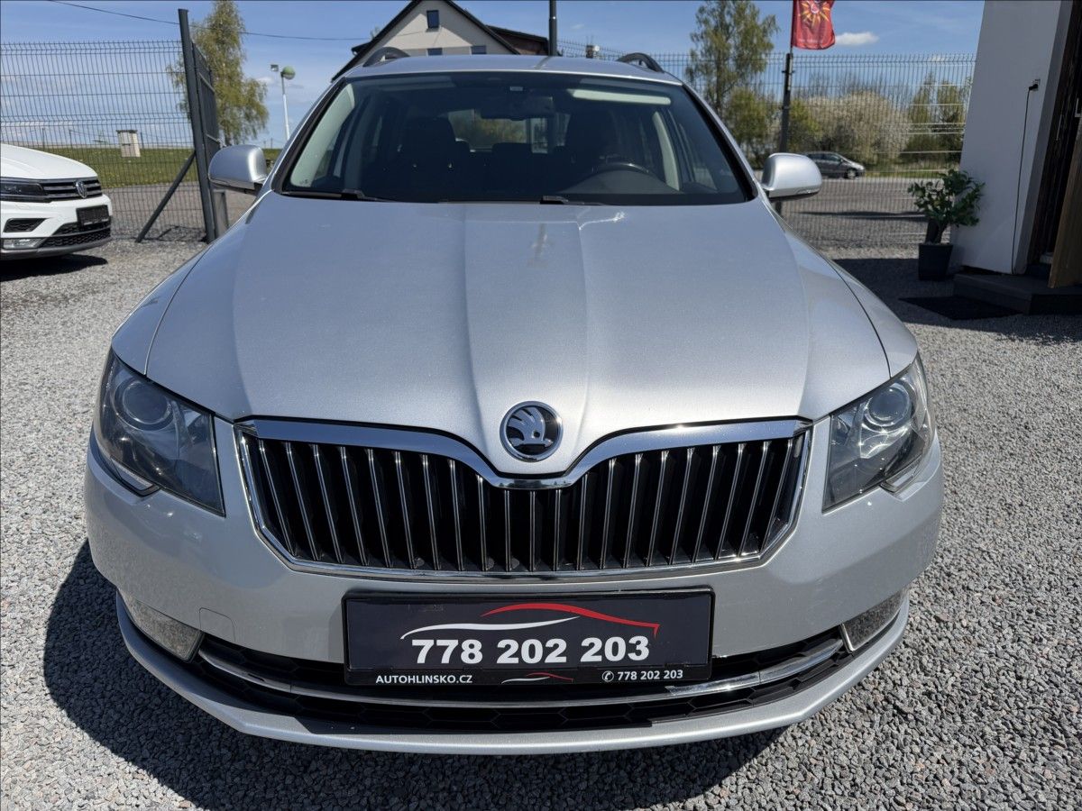 Škoda Superb, 2,0   TDI 103 KW DSG - fotka 2