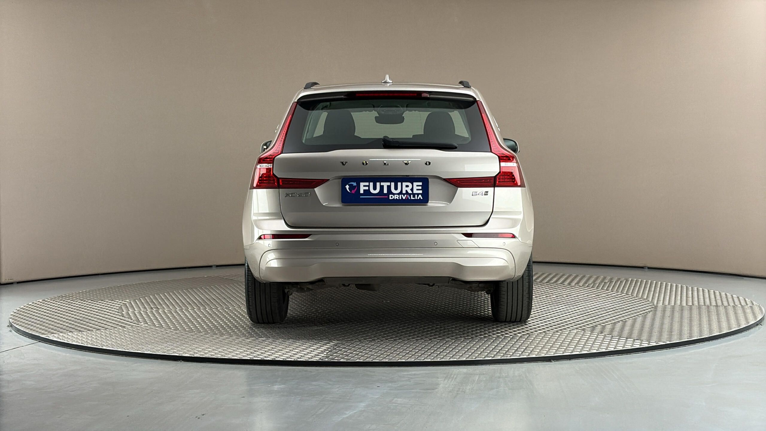 Volvo XC60, 2.0 B4 AUT AWD Core - fotka 5