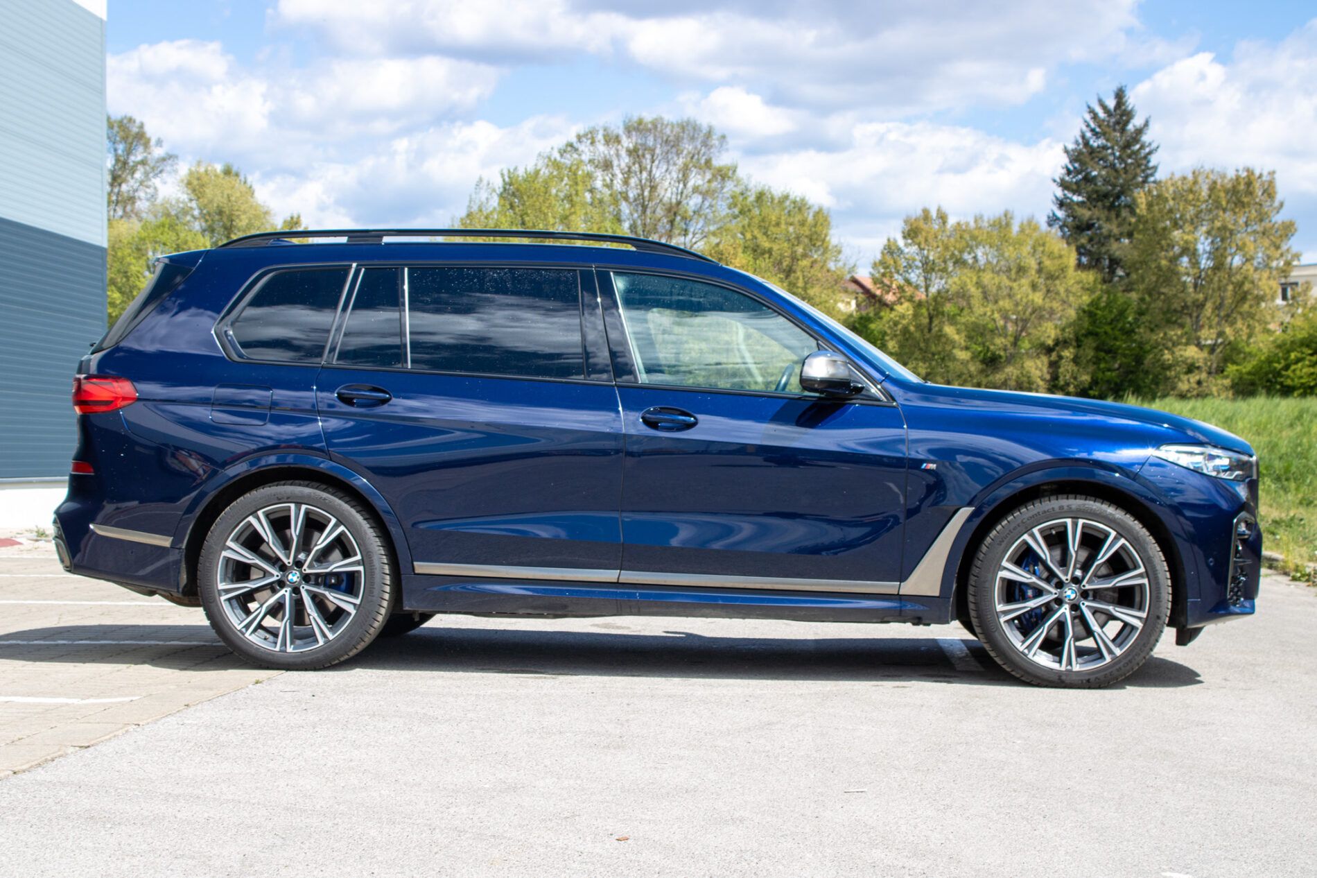 BMW X7 - fotka 4