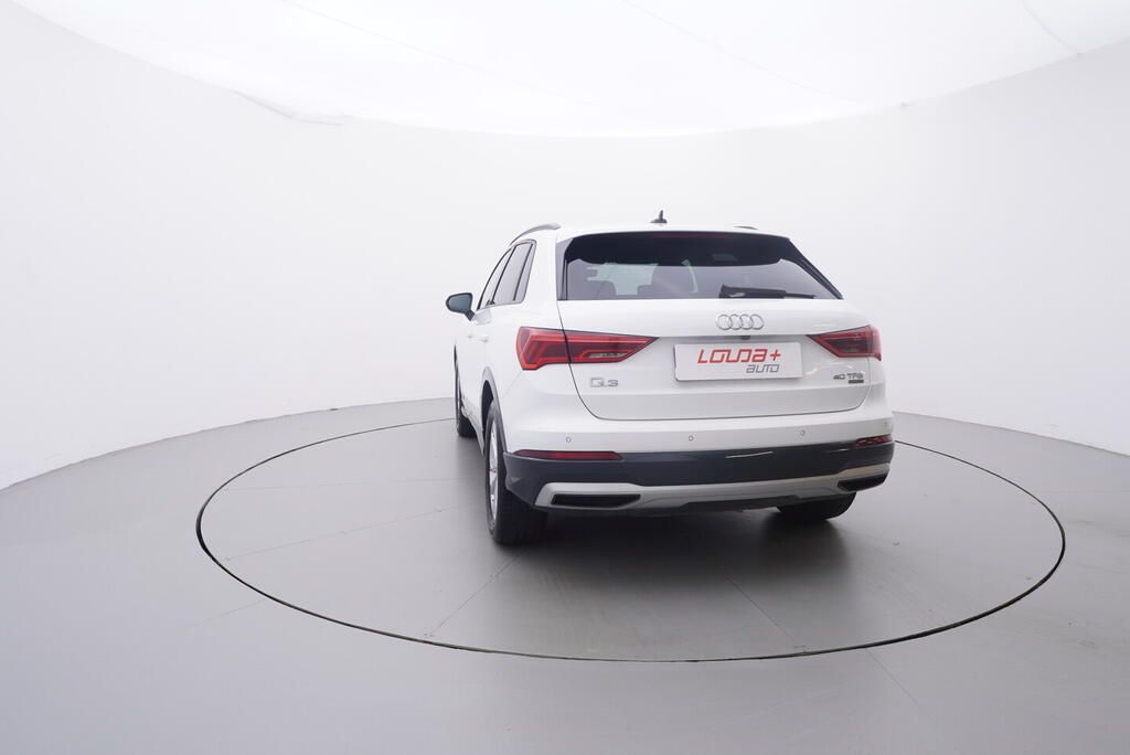 Audi Q3, Advanced 2.0 TSI 140 kW - fotka 4