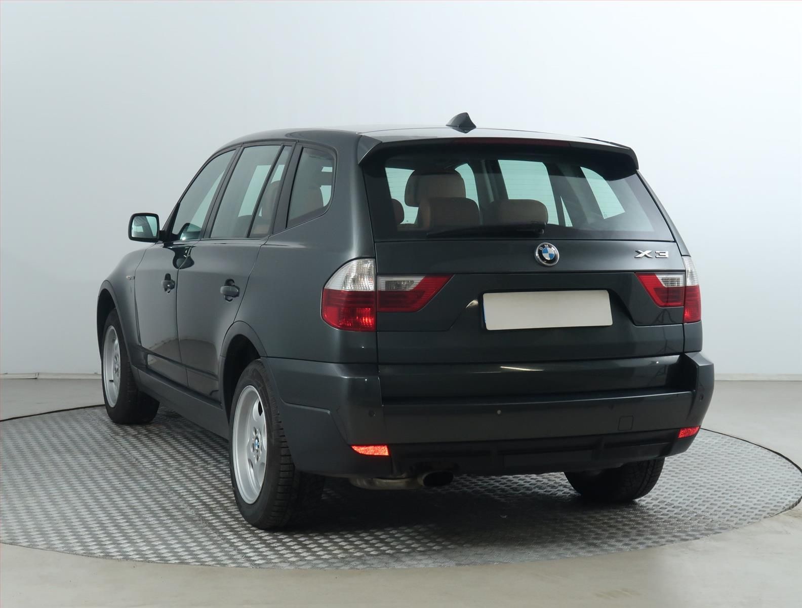 BMW X3, 2.0d, 4X4, Kožené sedačky - fotka 4