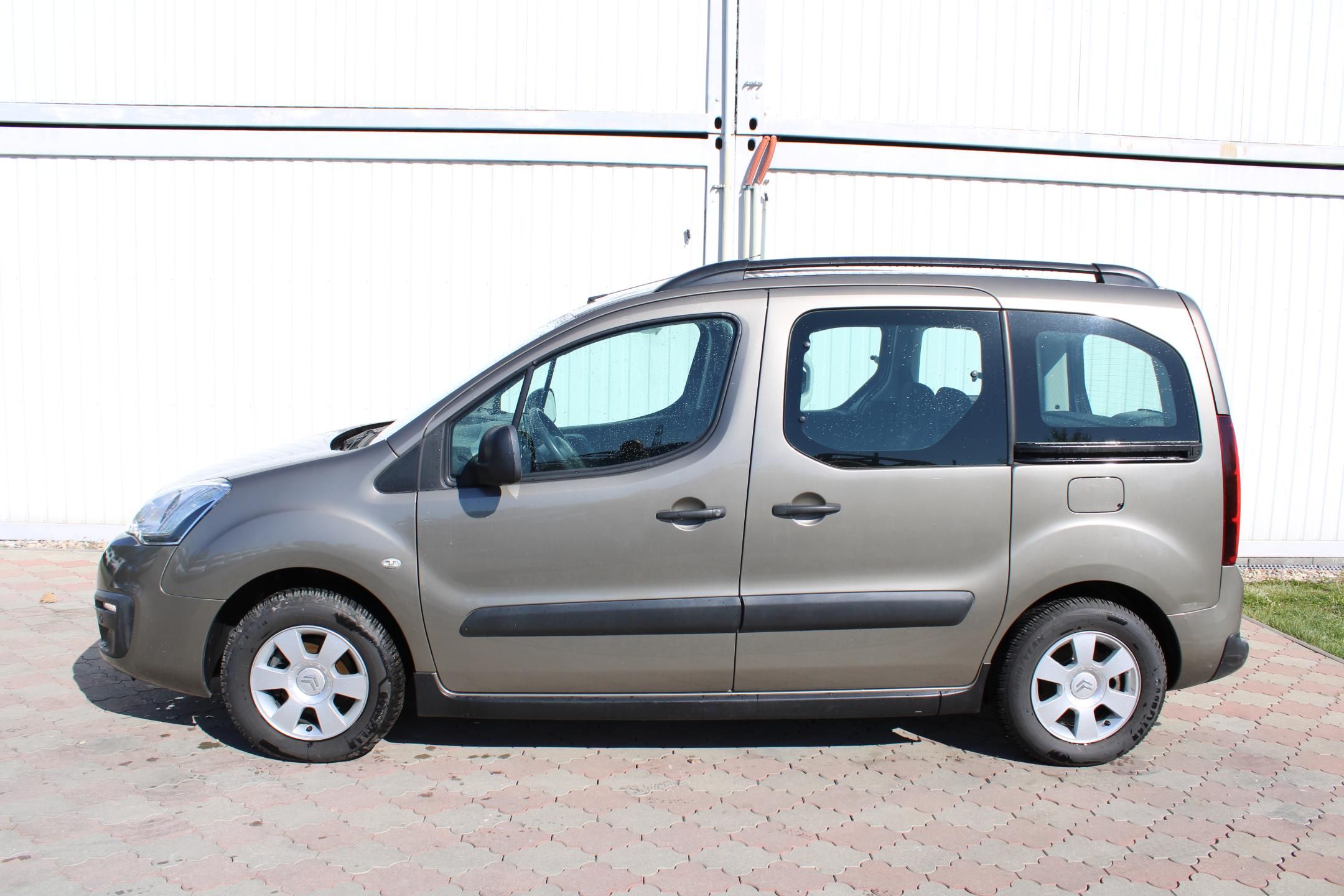 Citroën Berlingo, 1,6 HDI Multispace Automat - fotka 6