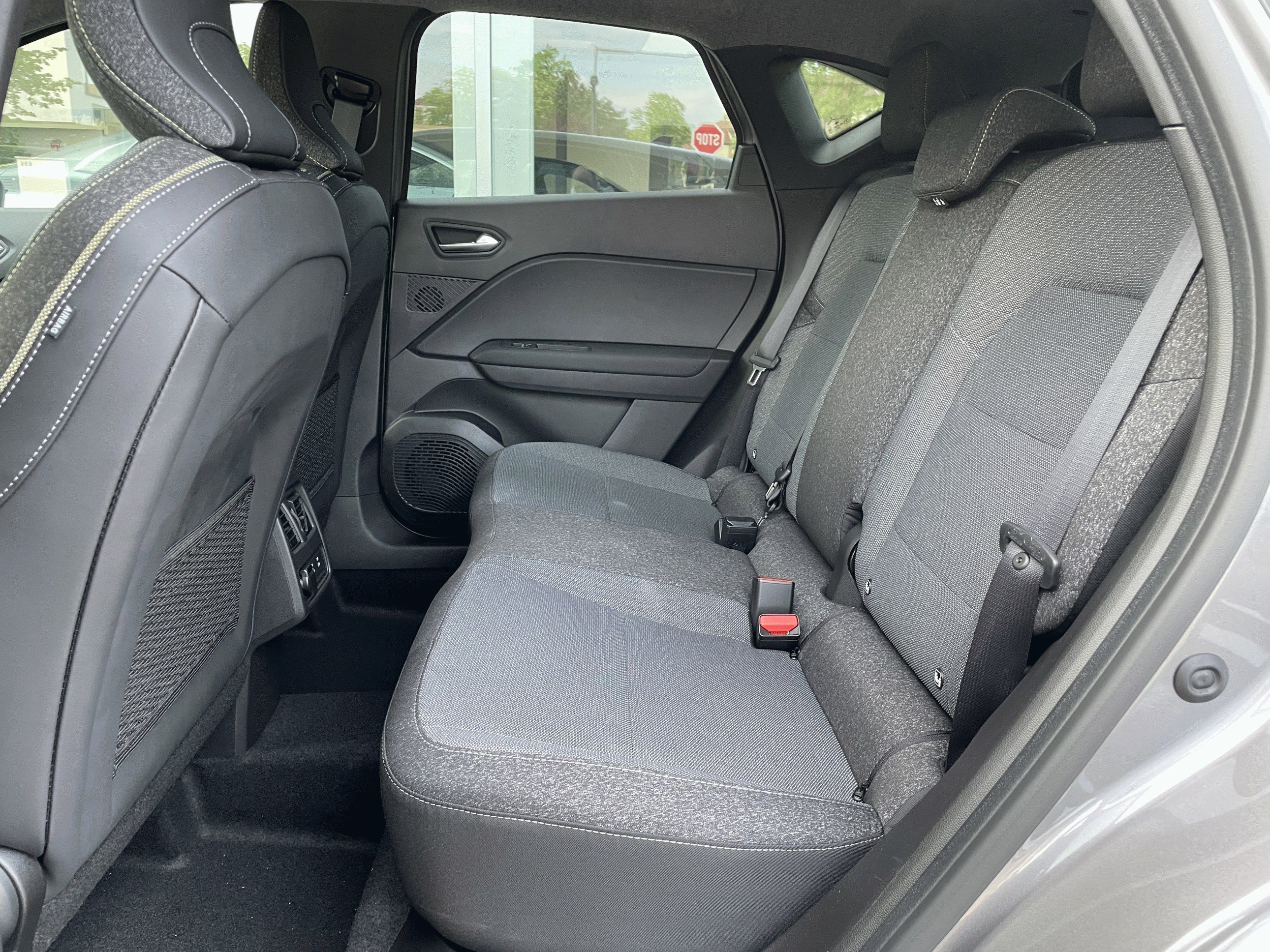 Renault Captur, TCe 90 Techno - fotka 6