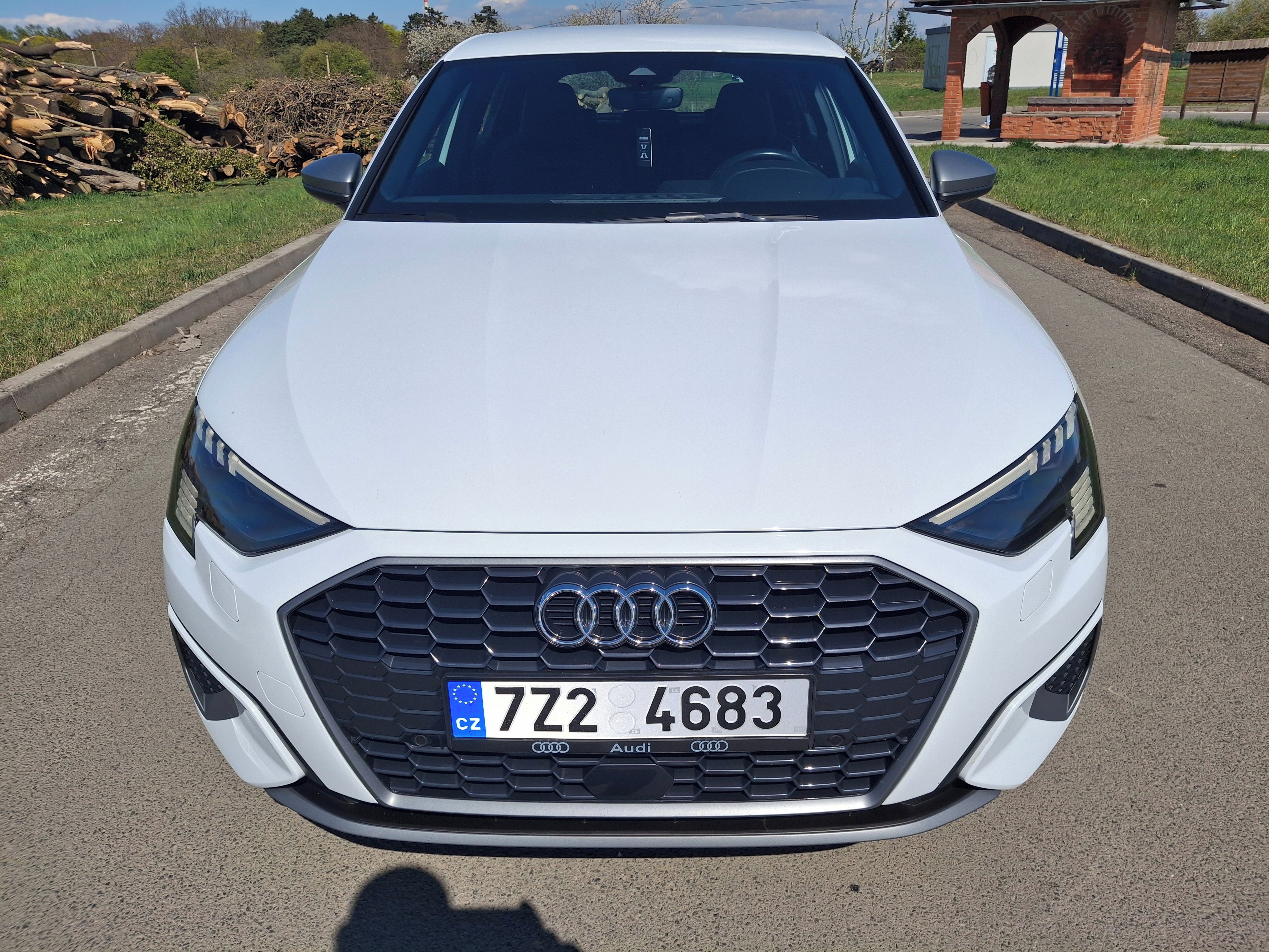 Audi A3, SPORTBACK 1.0 TFSI ,KLIMA,ALU - fotka 2